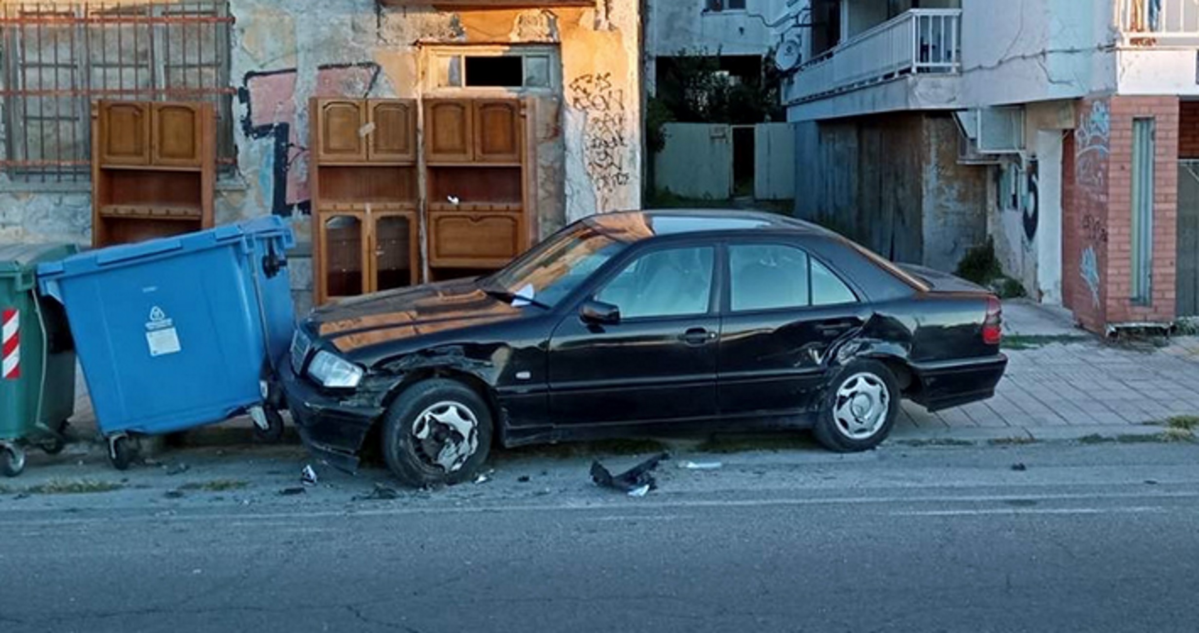 Καβάλα: Πήρε παραμάζωμα τα πάντα και μετά το τροχαίο βγήκε από το αυτοκίνητο και άρχισε να τρέχει