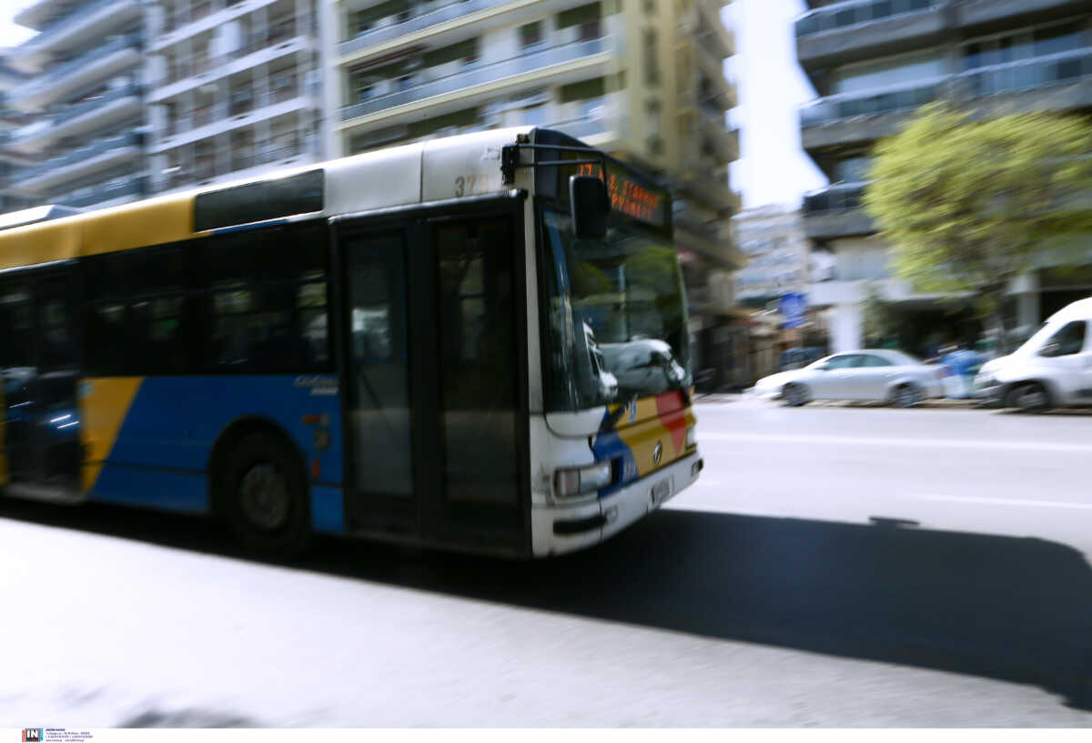 ΟΑΣΘ: Έγκυος ξεσπά και καταγγέλλει οδηγό λεωφορείου – Ο διάλογος που είχαν σε στάση στη Θεσσαλονίκη