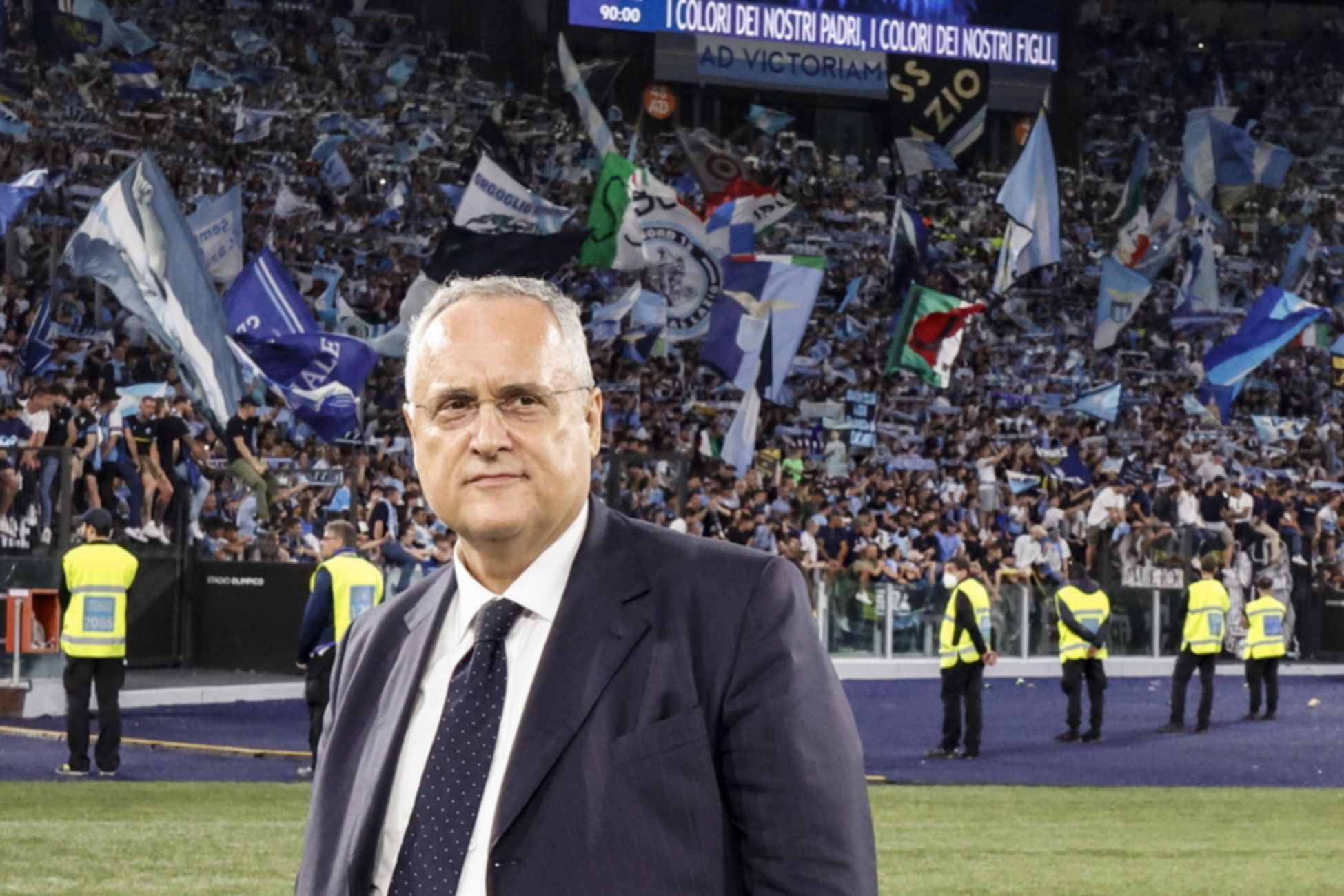 epa09964452 Lazio’s president Claudio Lotito greets the supporters at the end of the Italian Serie A soccer match between SS Lazio and Hellas Verona at the Olimpico stadium in Rome, Italy, 21 May 2022.  EPA