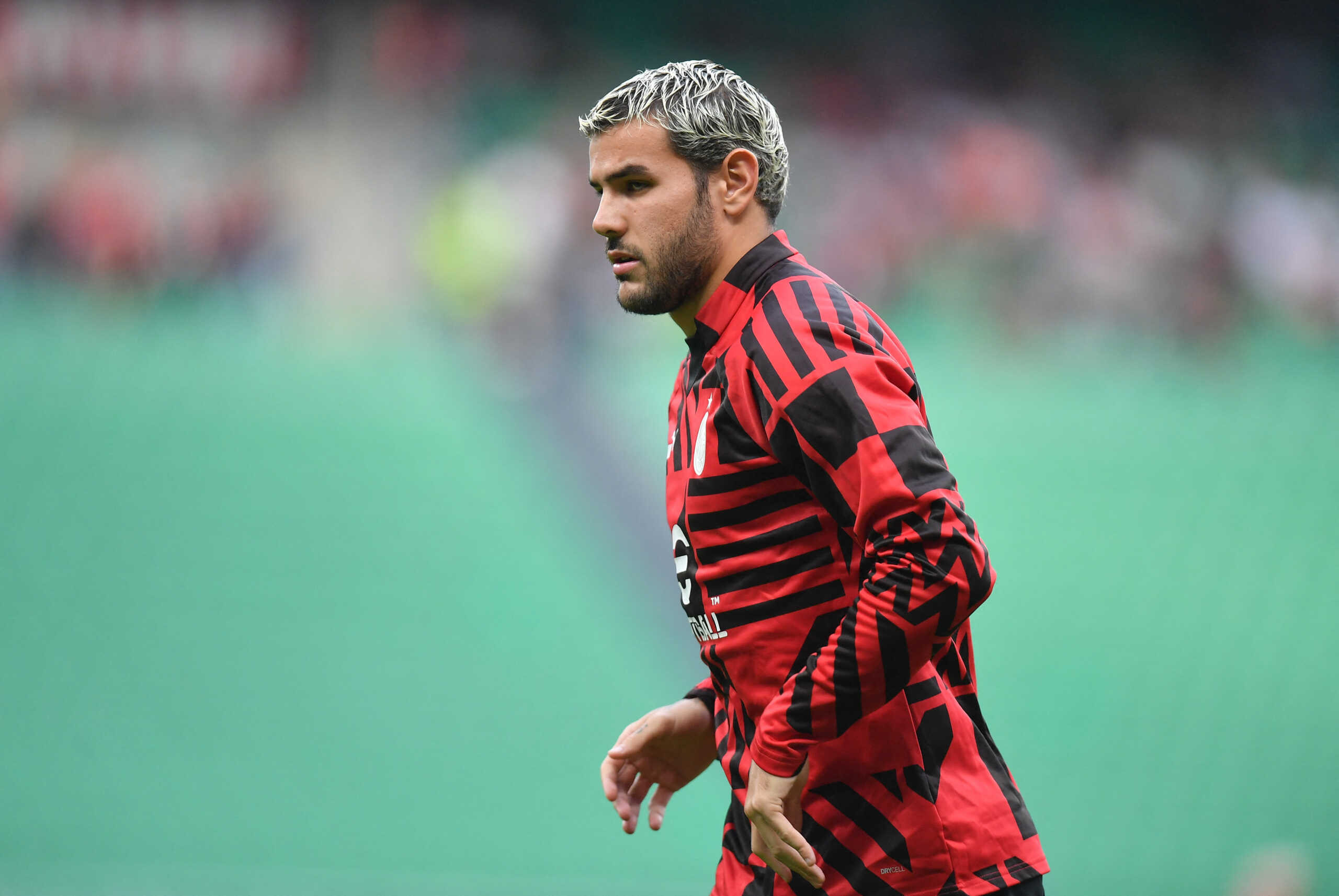 Soccer Football - Champions League - Group E - AC Milan v Dinamo Zagreb - San Siro, Milan, Italy - September 14, 2022 AC Milan's Theo Hernandez during the warm up before the match REUTERS