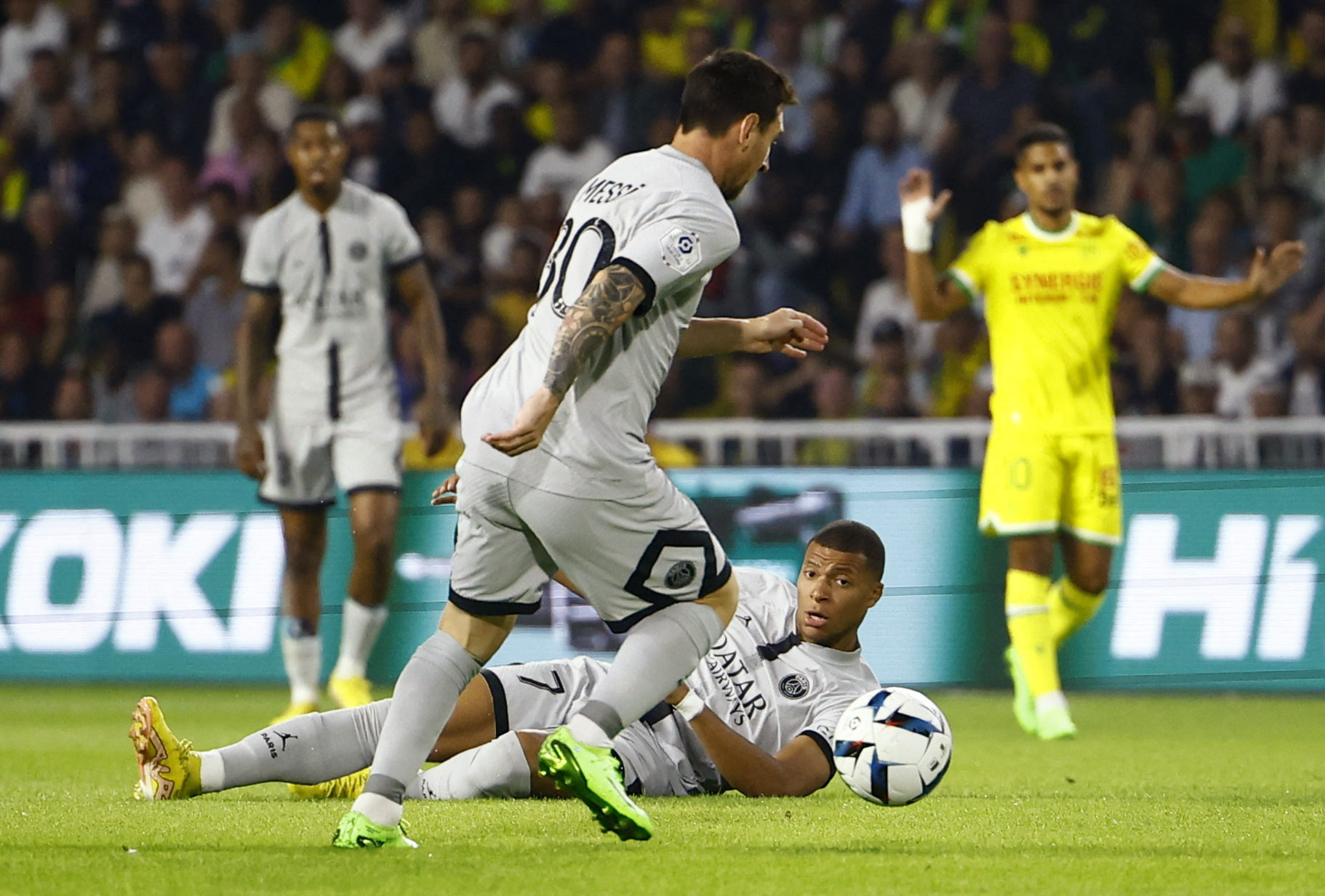 Soccer Football - Ligue 1 - Nantes v Paris St Germain - The Stade de la Beaujoire - Louis Fonteneau, Nantes, France - September 3, 2022 Paris St Germain's Kylian Mbappe and Lionel Messi in action REUTERS