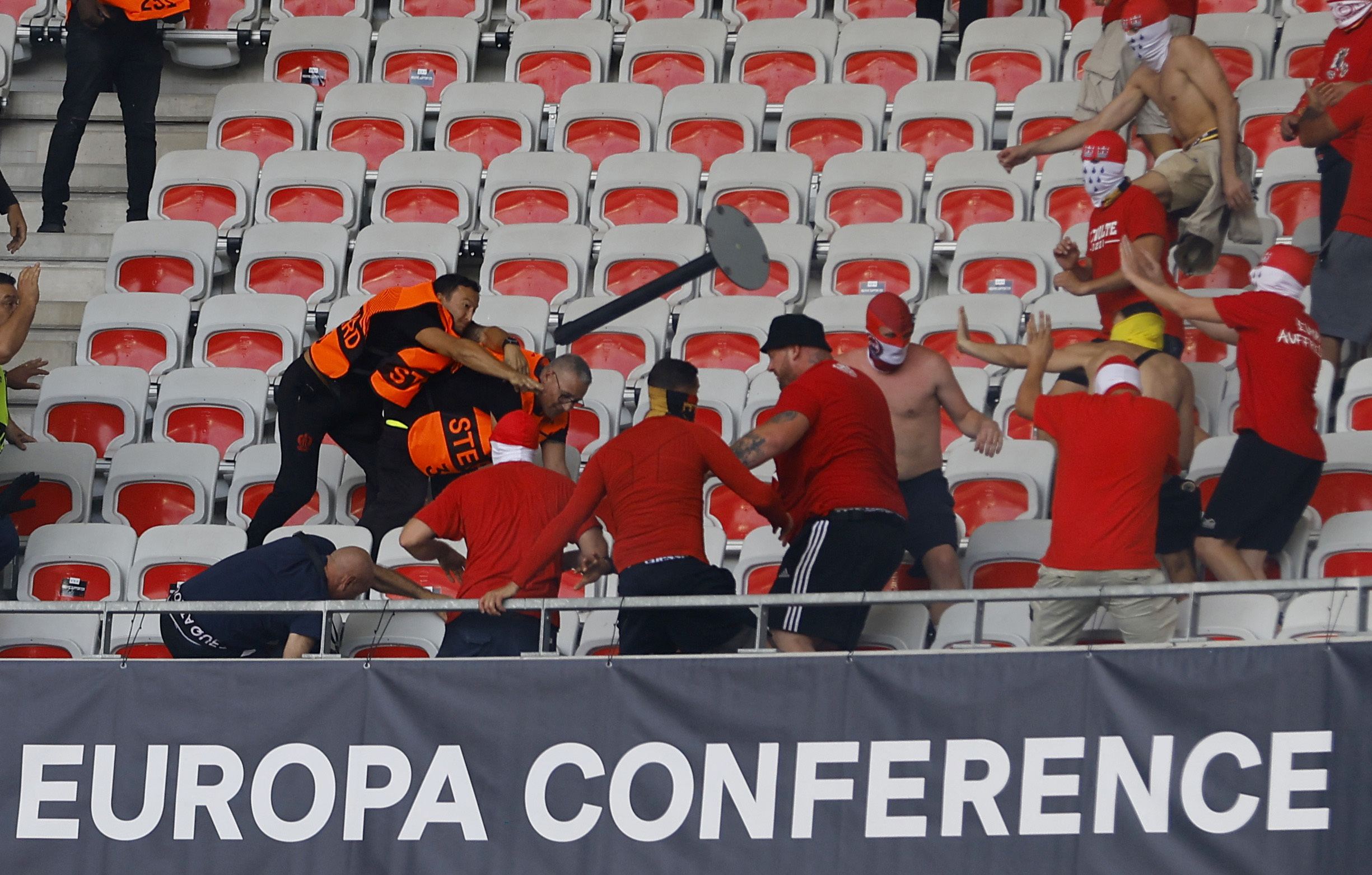Soccer Football - Europa Conference League - Group D - OGC Nice v Cologne - Allianz Riviera, Nice, France - September 8, 2022 Fans clash before the match REUTERS