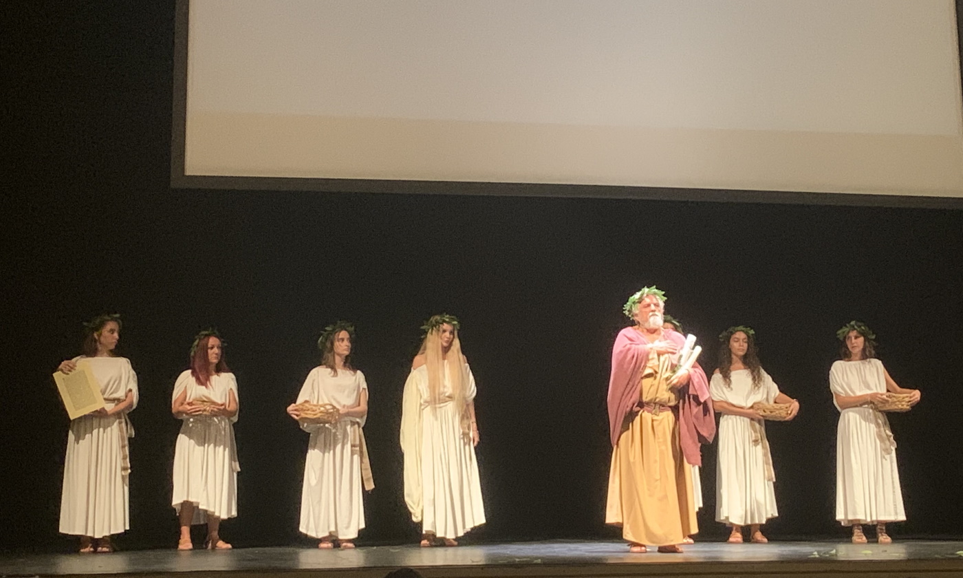 Ιταλία: 93 νέοι γιατροί ορκίστηκαν με τον αυθεντικό Όρκο του Ιπποκράτη – Η τελετή αναβίωσης στην Παβία