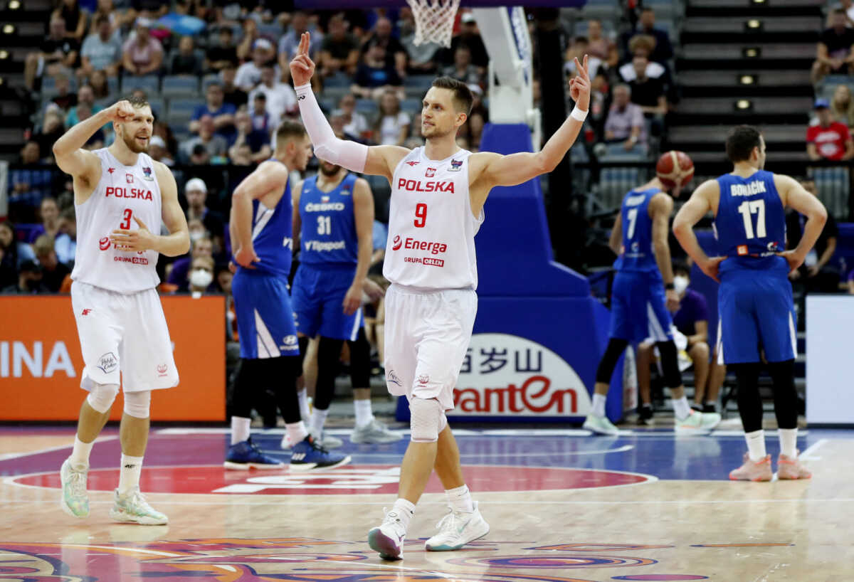Basketball - EuroBasket Championship - Group D - Poland v Czech Republic - Prague Arena, Prague, Czech Republic - September 2, 2022 Poland's Mateusz Ponitka celebrates after scoring a basket REUTERS