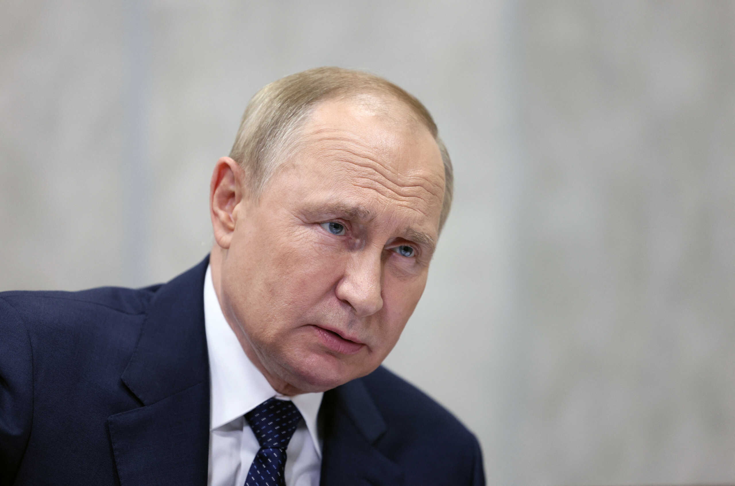 Russian President Vladimir Putin attends a meeting with Governor of the Novgorod region Andrei Nikitin in the city of Veliky Novgorod, Russia, September 21, 2022. Sputnik