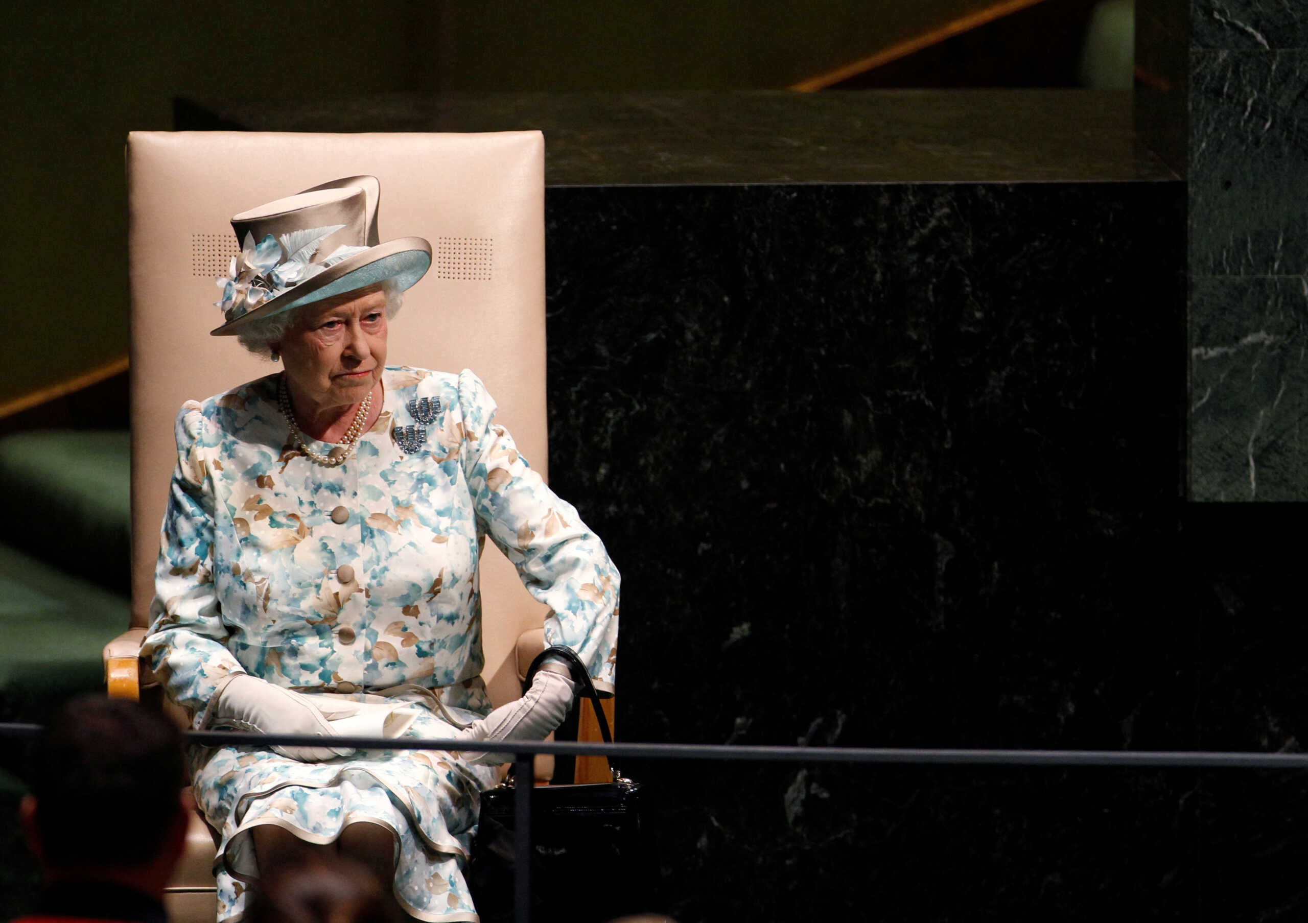 FILE PHOTO: Britain's Queen Elizabeth waits to address the United Nations General Assembly at U.N. headquarters in New York, July 6, 2010.  REUTERS