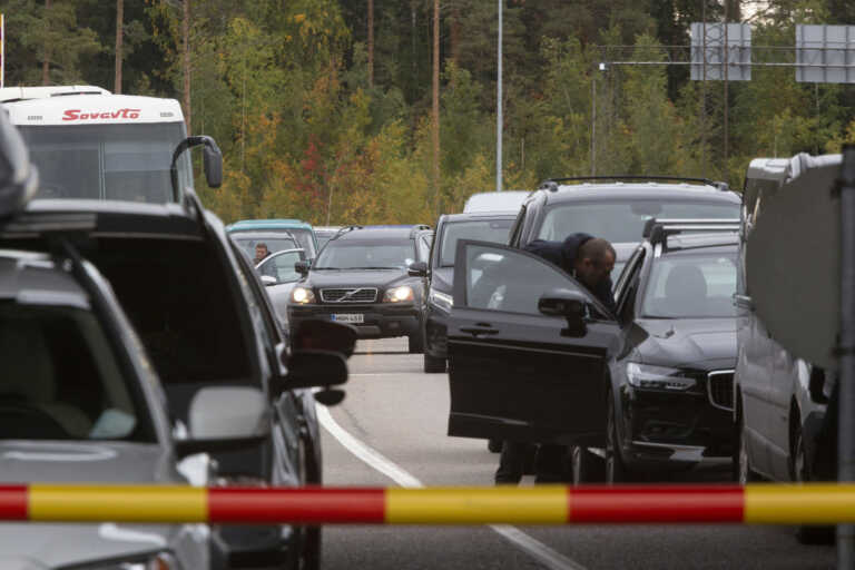 Η Νορβηγία κλείνει τα σύνορά για αυτοκίνητα με ρωσικές πινακίδες από τις 3 Οκτωβρίου