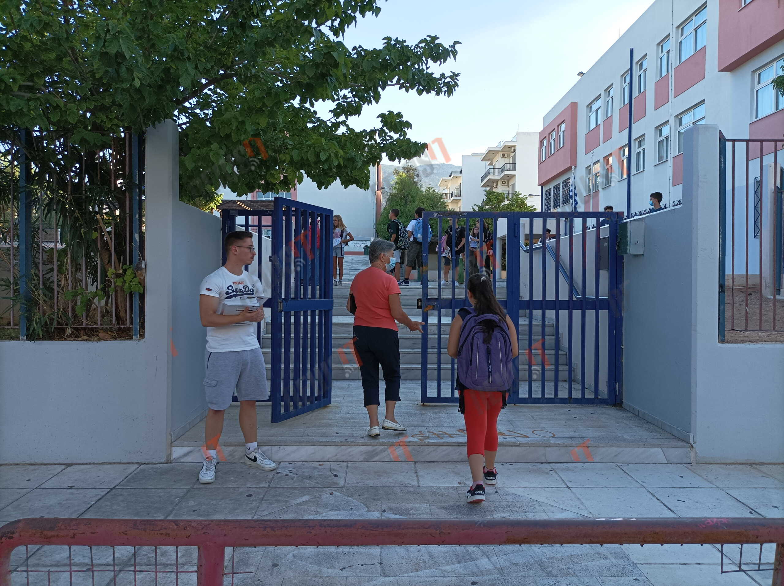 «Καλάθι των Μαθητών»: Πρεμιέρα την Τετάρτη, τι θα περιλαμβάνει – Αλλαγές στο «Καλάθι του Νοικοκυριού»
