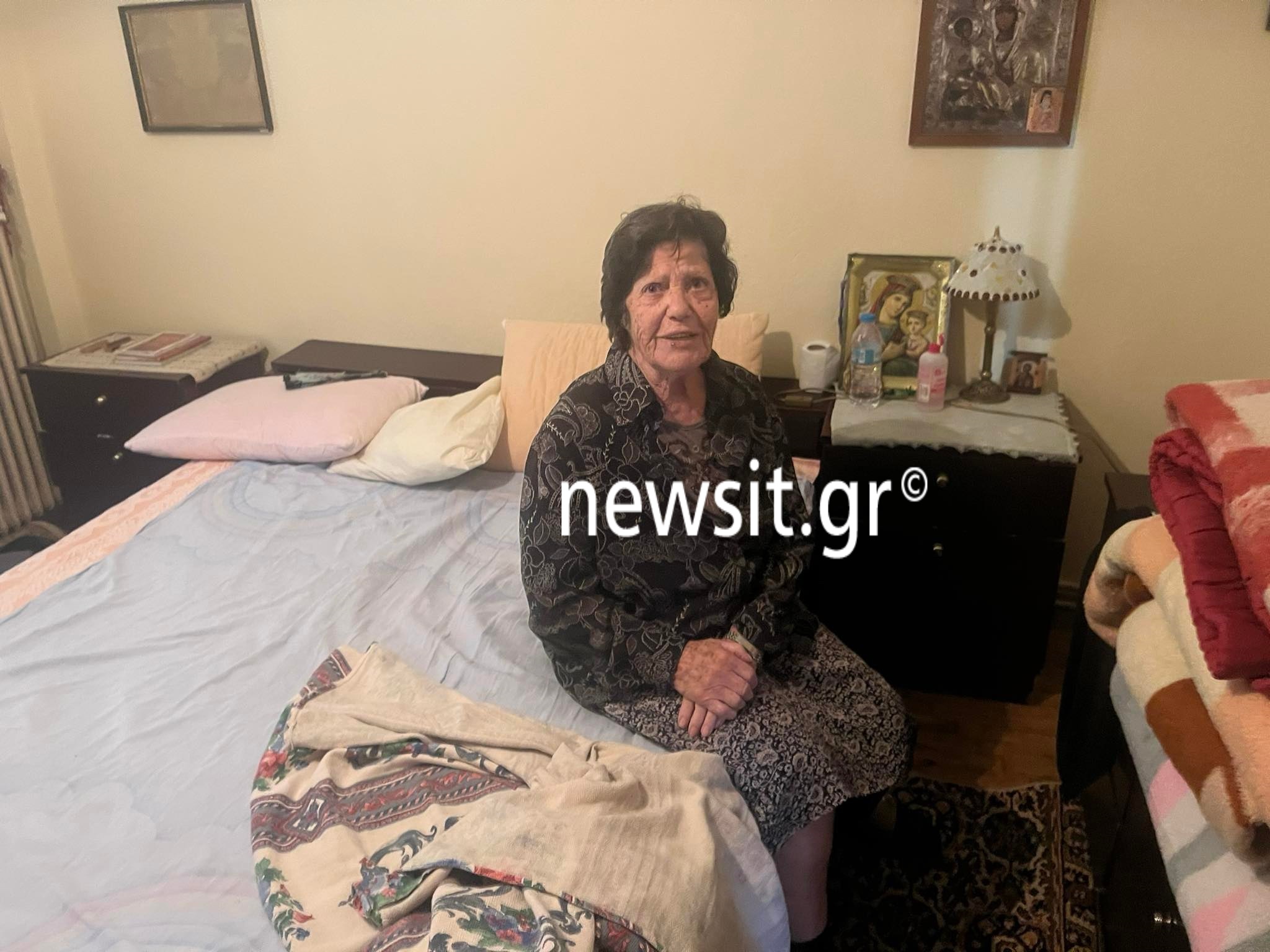 Θεσσαλονίκη: «Σιγά μην φοβηθώ το ληστή», λέει η 87χρονη που την απείλησαν με όπλο για να της πάρουν τη σύνταξη