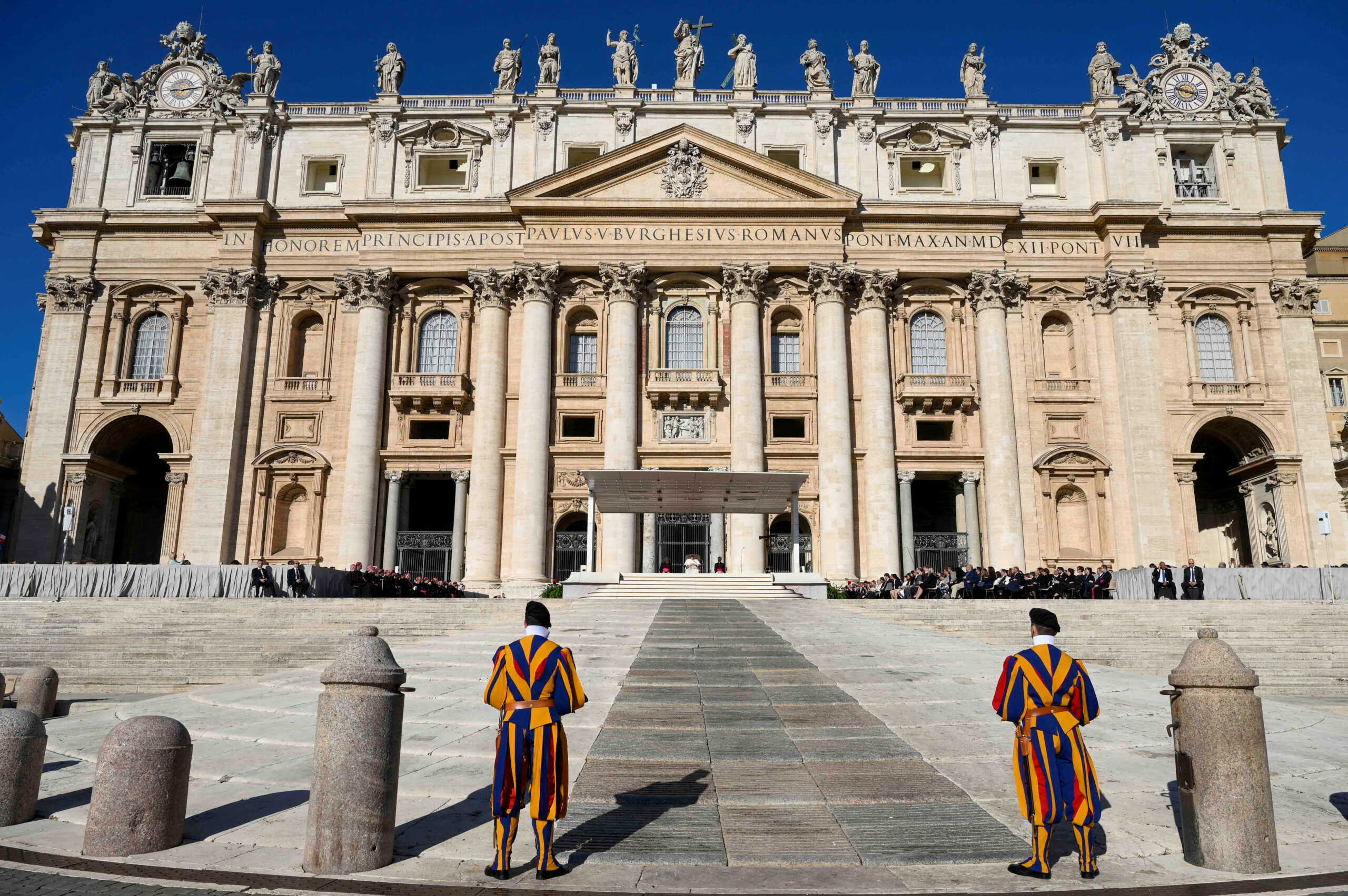 Βατικανό: Απομακρύνθηκε ιερέας που έχει καταδικαστεί για βιασμούς ανηλίκων