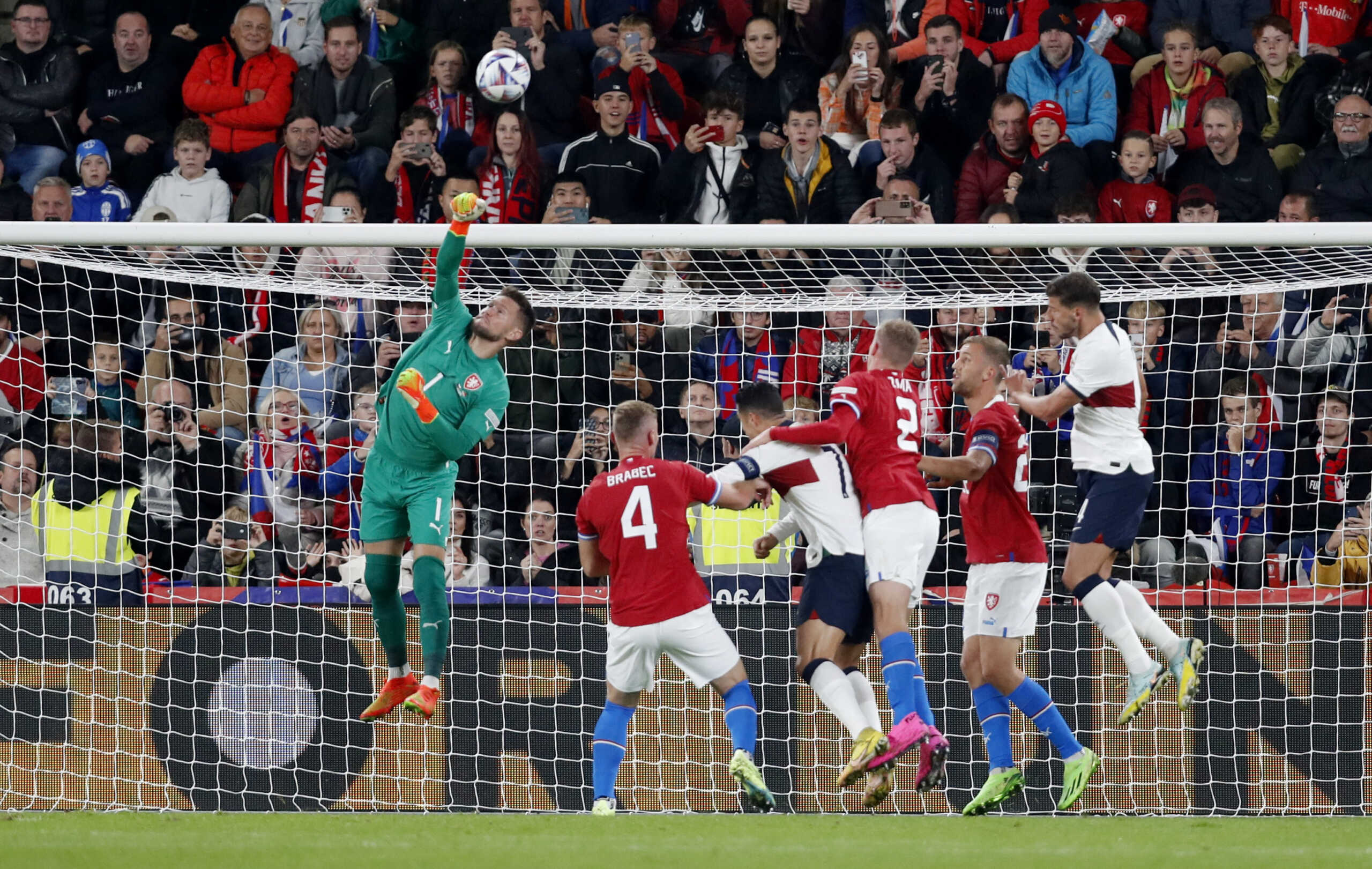 Soccer Football - UEFA Nations League - Group B - Czech Republic v Portugal - Eden Arena, Prague, Czech Republic - September 24, 2022 Czech Republic's Tomss Vaclik in action REUTERS