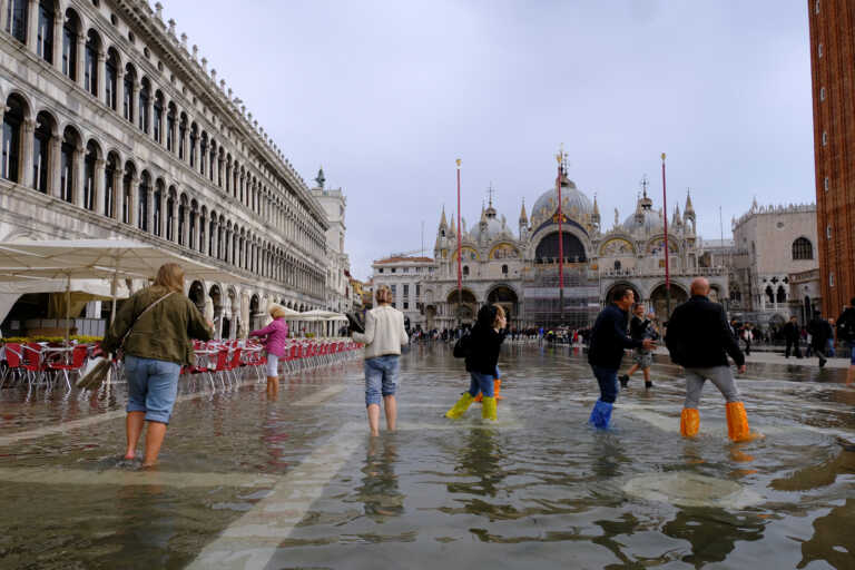 Πλημμύρισε ξανά η Βενετία - Το φαινόμενο «acqua alta» που συμβαίνει κάθε χρόνο