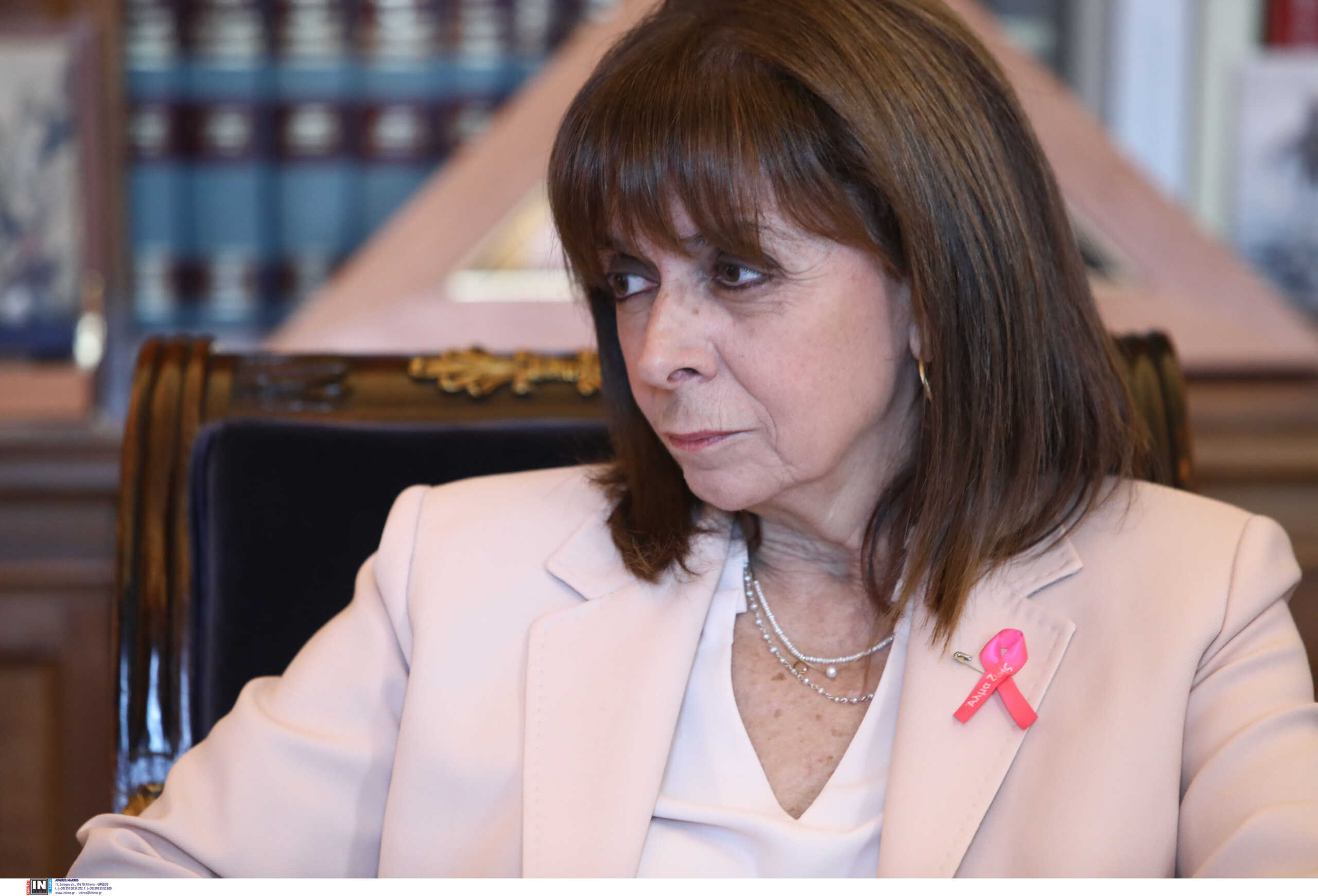 Παγκόσμια ημέρα πρόληψης κατά του καρκίνου του μαστού: «Το βασικό μήνυμα είναι η πρόληψη» λέει η Κατερίνα Σακελλαροπούλου