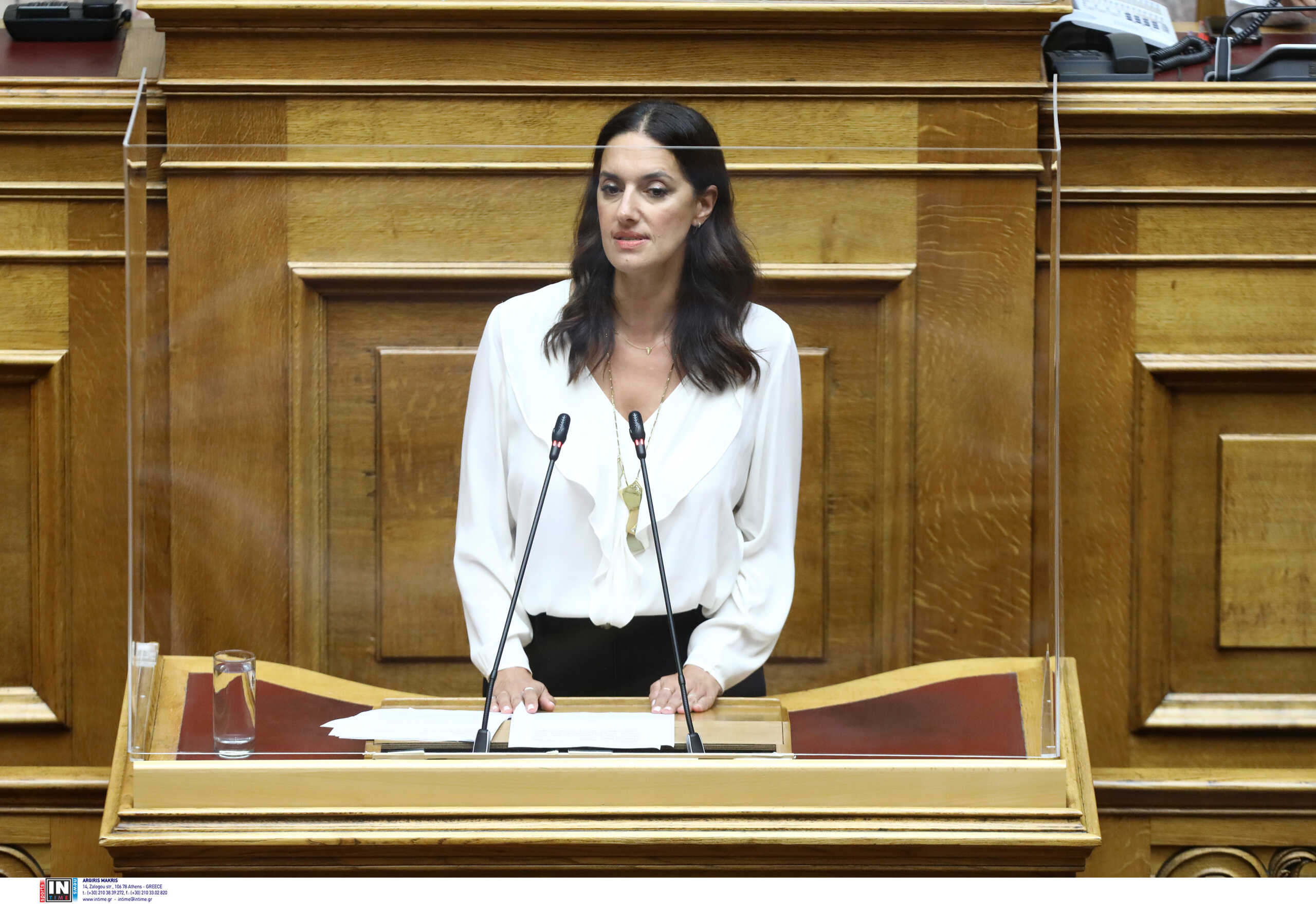 Ìüíç óõæÞôçóç êáé øÞöéóç åðß ôçò áñ÷Þò, ôùí Üñèñùí êáé ôïõ óõíüëïõ ôïõ ó÷åäßïõ íüìïõ ôïõ Õðïõñãåßïõ Ðáéäåßáò êáé ÈñçóêåõìÜôùí: «ÍÝïé Ïñßæïíôåò óôá Áíþôáôá ÅêðáéäåõôéêÜ Éäñýìáôá: Åíßó÷õóç ôçò ðïéüôçôáò, ôçò ëåéôïõñãéêüôçôáò êáé ôçò óýíäåóçò ôùí ÁÅÉ ìå ôçí êïéíùíßá êáé ëïéðÝò äéáôÜîåéò».
ÅÉÓÇÃÇÔÅÓ: Îåíïöþí (Öþíôáò) ÌðáñáëéÜêïò êáé Íéêüëáïò Ößëçò.
Óçìåßùóç: Ç  ÄéÜóêåøç  ôùí  ÐñïÝäñùí  áðïöÜóéóå  óôç óõíåäñßáóç ôçò 6çò Éïõëßïõ 2022 ôç óõæÞôçóç ôïõ íïìïó÷åäßïõ óå äýï (2) Ýùò ôñåéò (3) óõíåäñéÜóåéò.