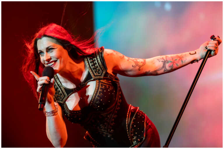 Η τραγουδίστρια των Nightwish, Floor Jansen, διαγνώστηκε με καρκίνο - «Θέλω να δω την κόρη μου να γίνεται γυναίκα»
