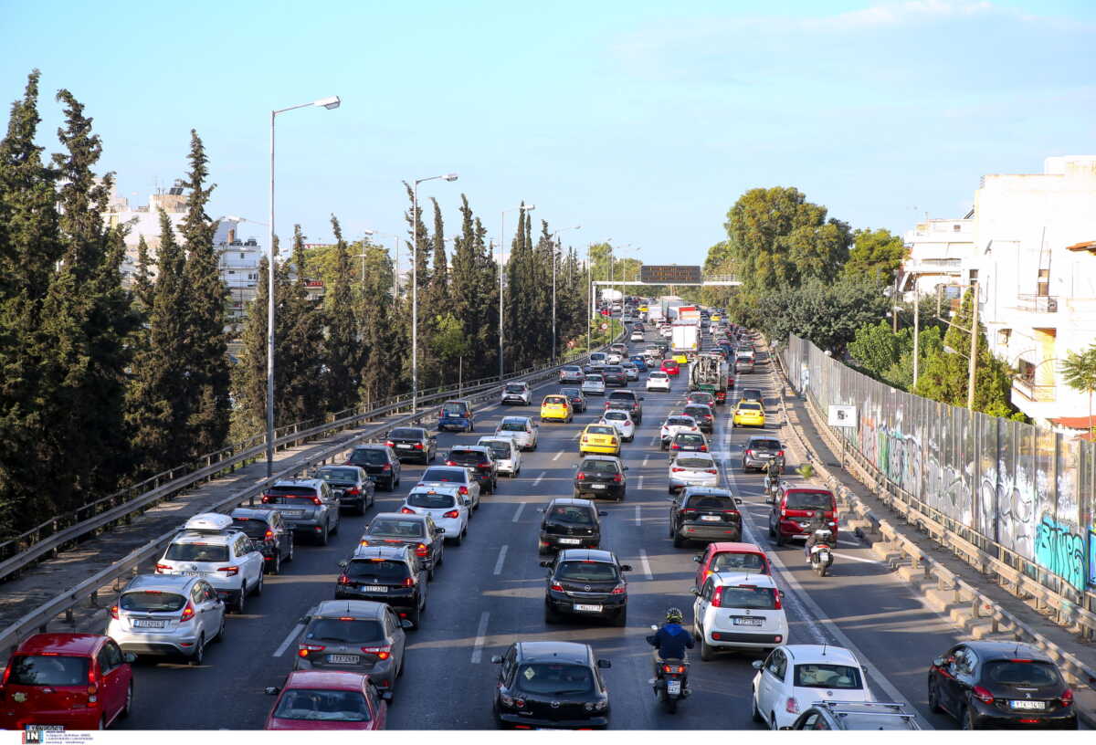 Κίνηση στους δρόμους: Μποτιλιάρισμα σε Κηφισό και Αττική Οδό