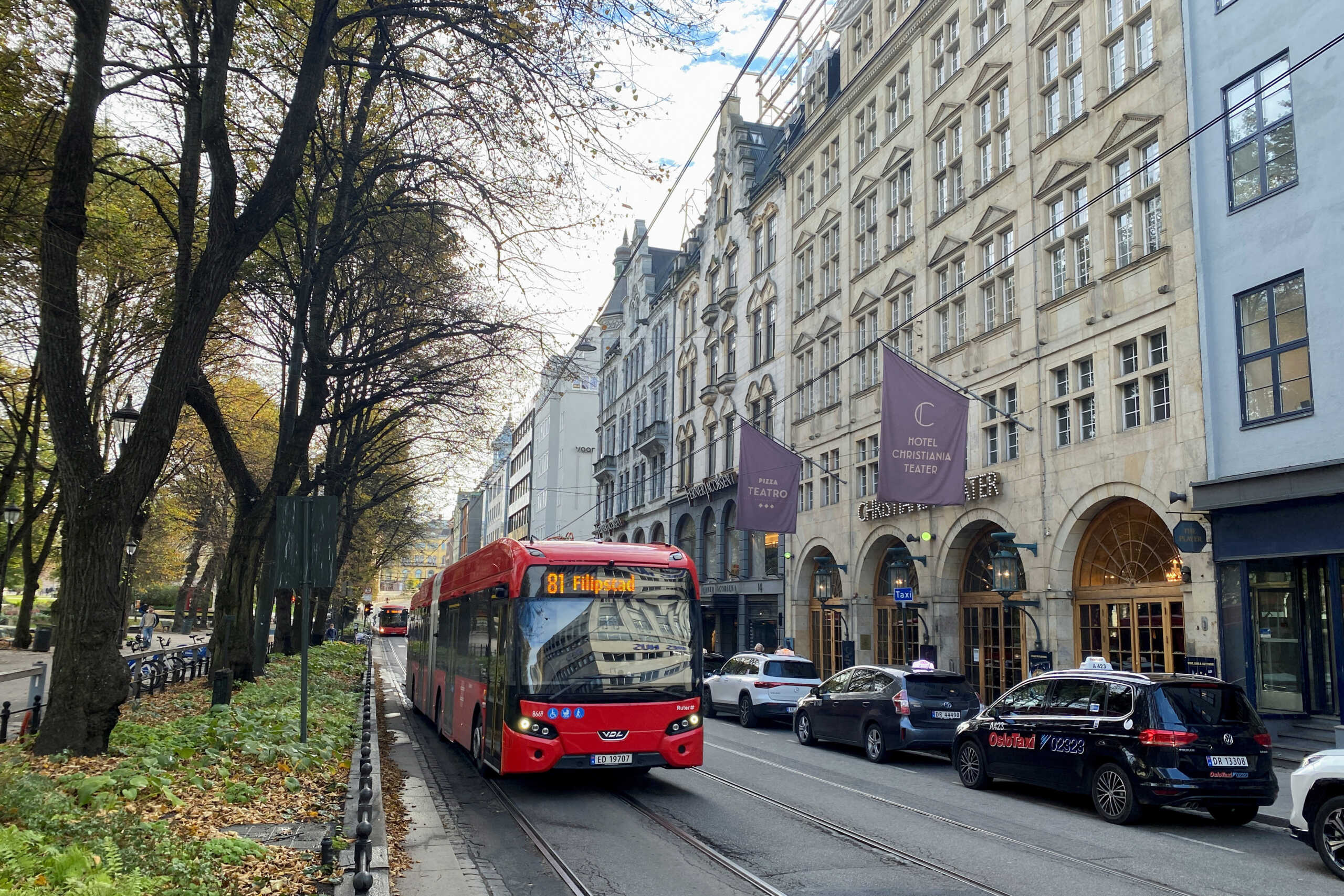 An electric bus is seen on the street in Oslo, Norway, October 12, 2022. REUTERS