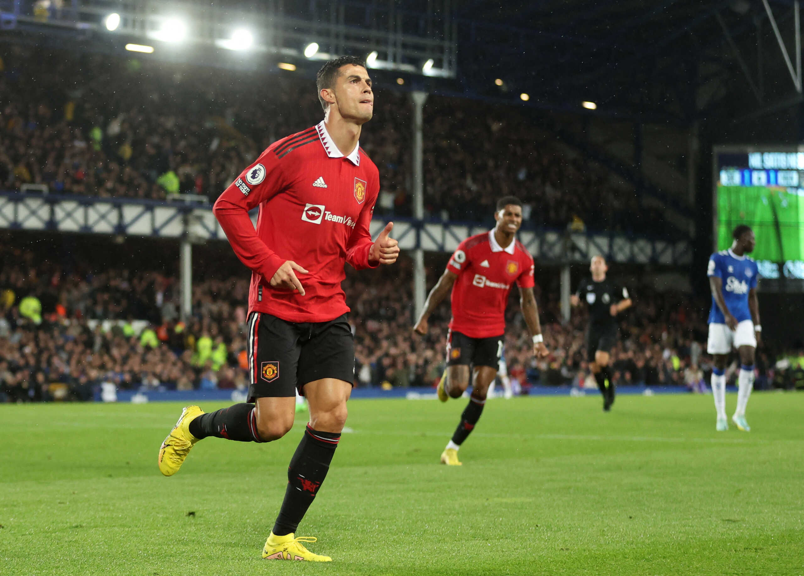 Soccer Football - Premier League - Everton v Manchester United - Goodison Park, Liverpool, Britain - October 9, 2022 Manchester United's Cristiano Ronaldo celebrates scoring their second goal Action Images via Reuters