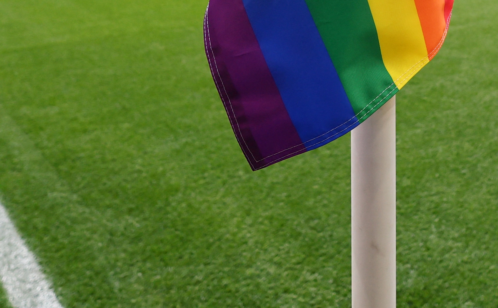 Soccer Football - Premier League - Tottenham Hotspur v Newcastle United - Tottenham Hotspur Stadium, London, Britain - October 23, 2022 General view as a rainbow colored corner flag is seen in support of the Stonewall Rainbow Laces campaign REUTERS