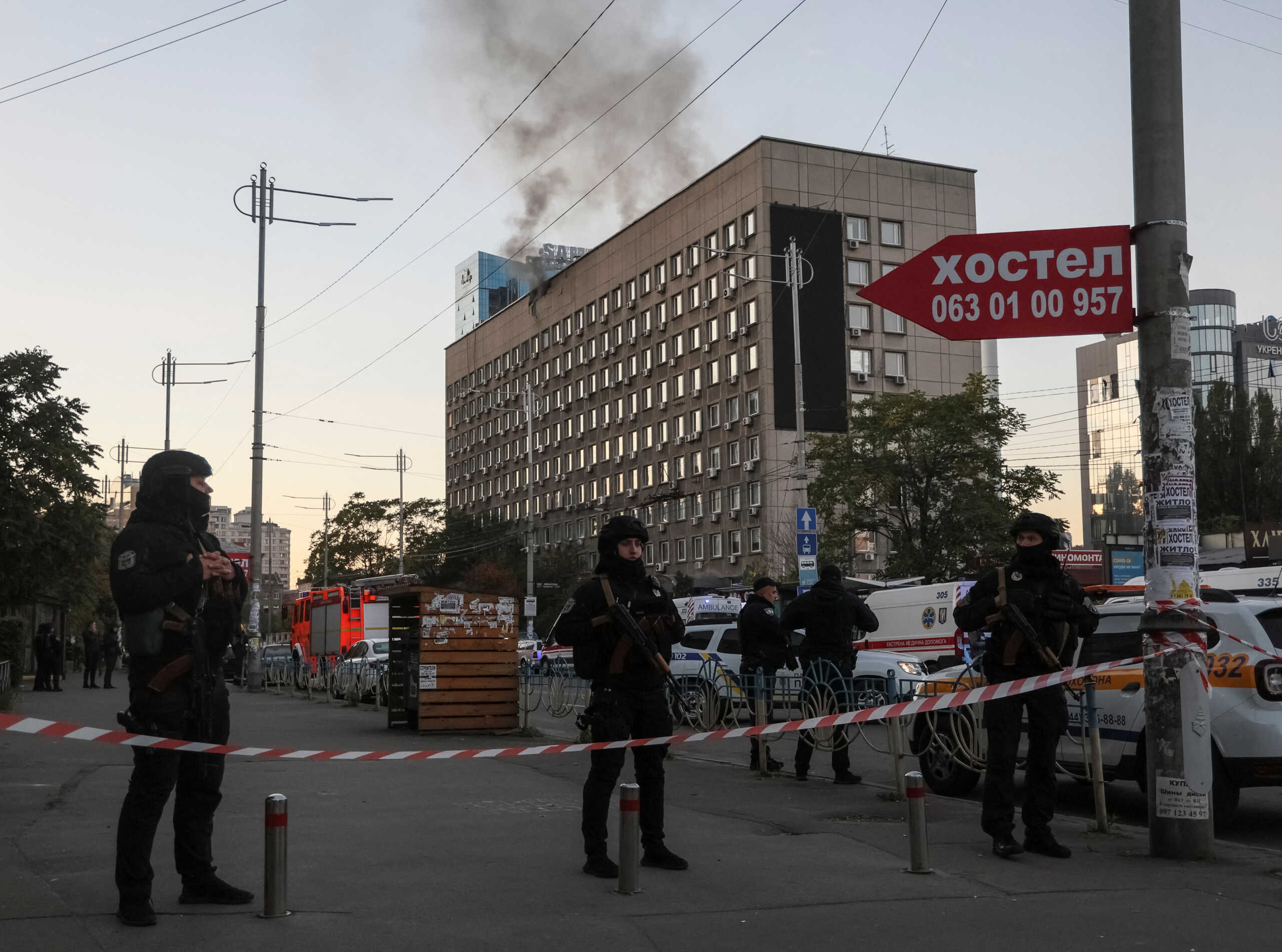 Εκρήξεις στο Κίεβο: Ελληνίδες δημοσιογράφοι τρέχουν να γλιτώσουν από τα drone καμικάζι