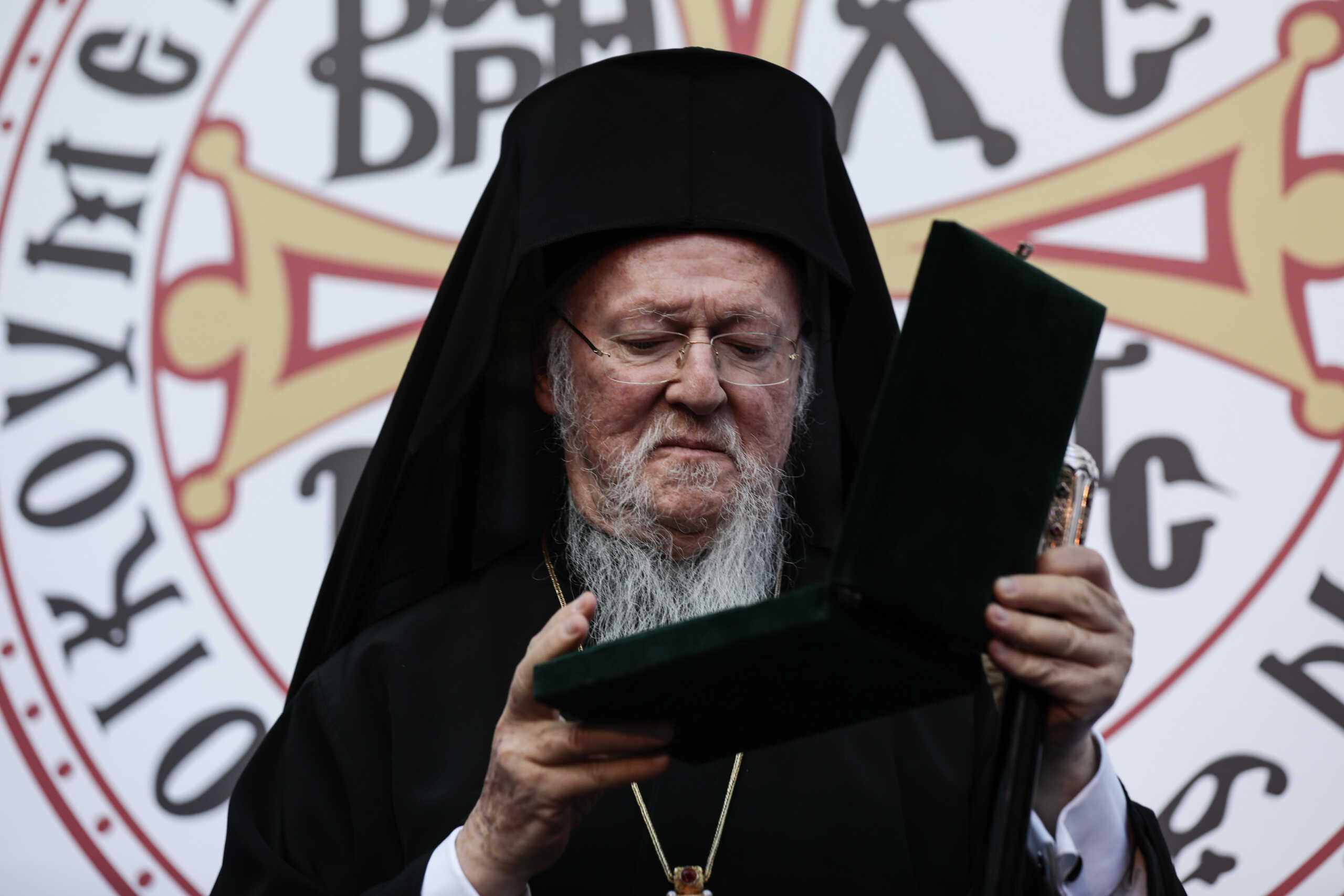 Στο Λονδίνο ο Οικουμενικός Πατριάρχης Βαρθολομαίος για τα 100 χρόνια της Ιεράς Αρχιεπισκοπής Θυατείρων και Μεγάλης Βρετανίας
