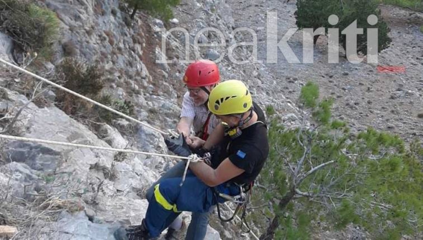 Κρήτη: Συγκλονιστικό βίντεο από τη διάσωση Αυστριακού τουρίστα στην Αγία Ρούμελη