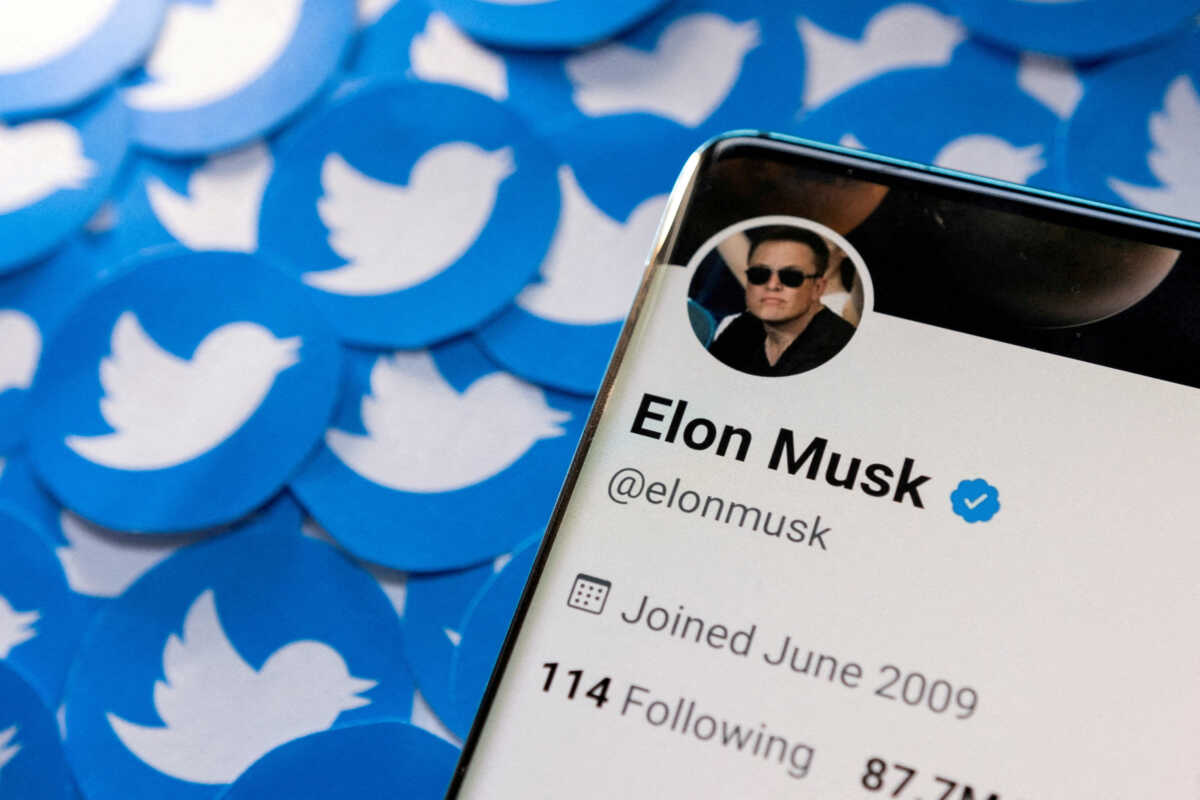 Ο Έλον Μασκ αγοράζει το twitter έναντι 44 δισ.δολαρίων