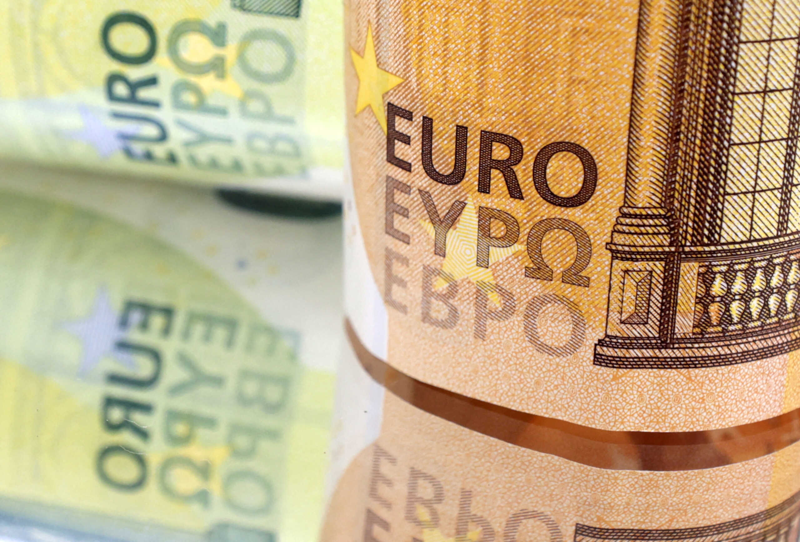 FILE PHOTO: Euro banknotes are seen in this illustration taken July 17, 2022. REUTERS