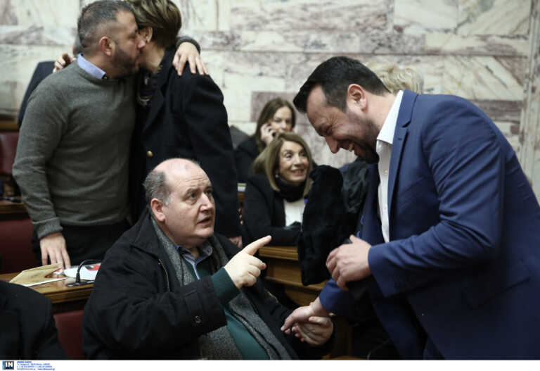 Καβγάς Φίλη - Παππά στην Πολιτική Γραμματεία του ΣΥΡΙΖΑ για τον... κυρ Παντελή