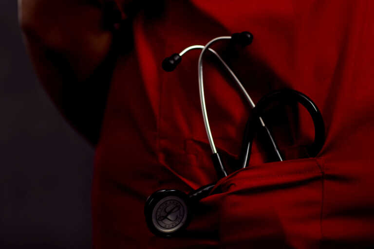 Νέα Σμύρνη: Συνελήφθη καρδιολόγος για σεξουαλική παρενόχληση ασθενούς
