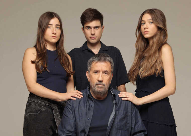  Ο Νικόλας αποφασίζει να τιμωρήσει τον Μάνο