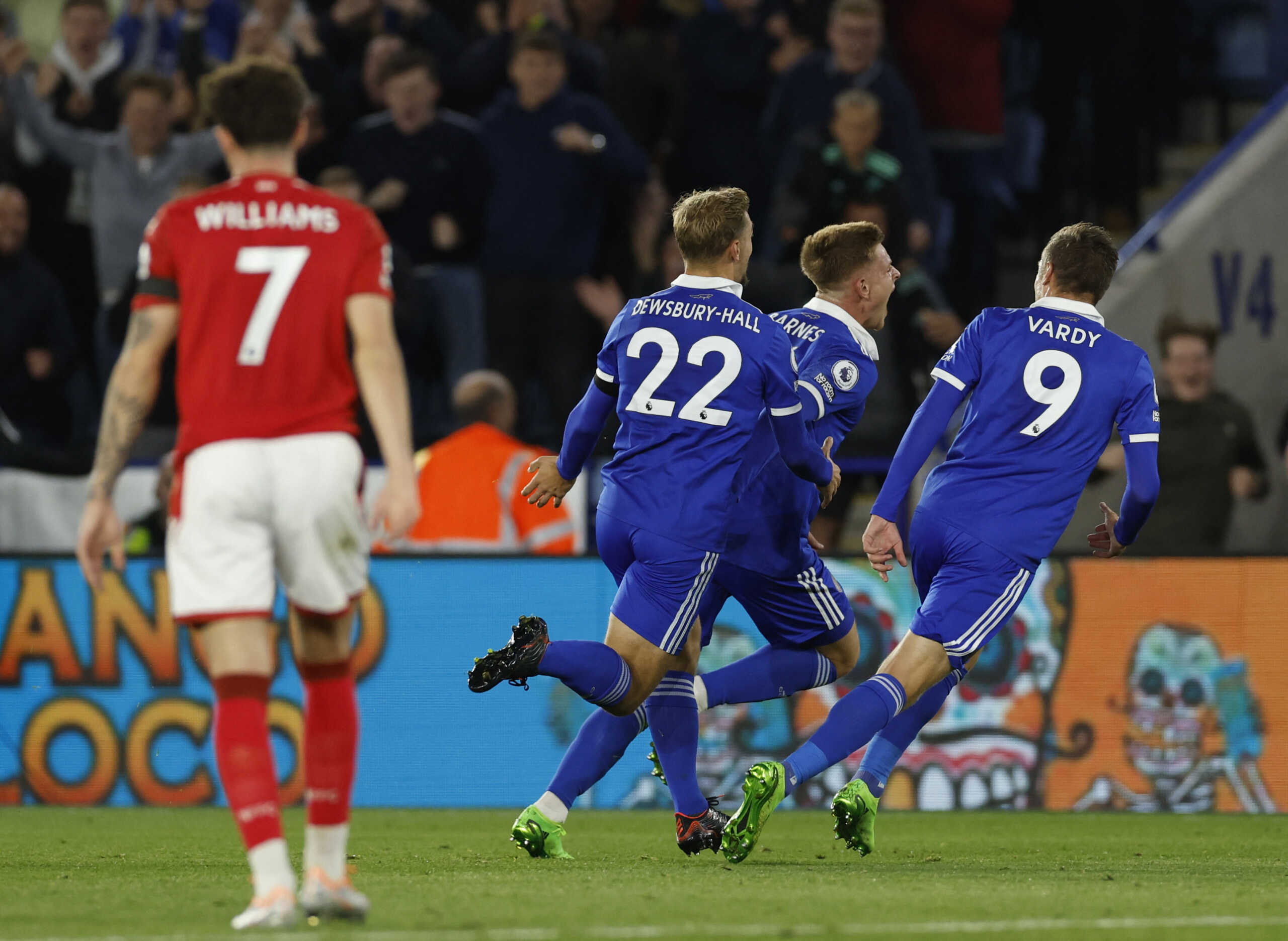 Soccer Football - Premier League - Leicester City v Nottingham Forest - King Power Stadium, Leicester, Britain - October 3, 2022 Leicester City's Harvey Barnes celebrates scoring their second goal with Kiernan Dewsbury-Hall and Jamie Vardy Action Images via Reuters