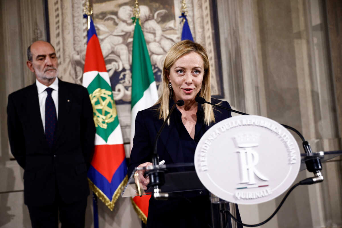 Ιταλία: Η Τζόρτζια Μελόνι αποδέχθηκε την εντολή σχηματισμού κυβέρνησης και ανακοίνωσε τους υπουργούς της