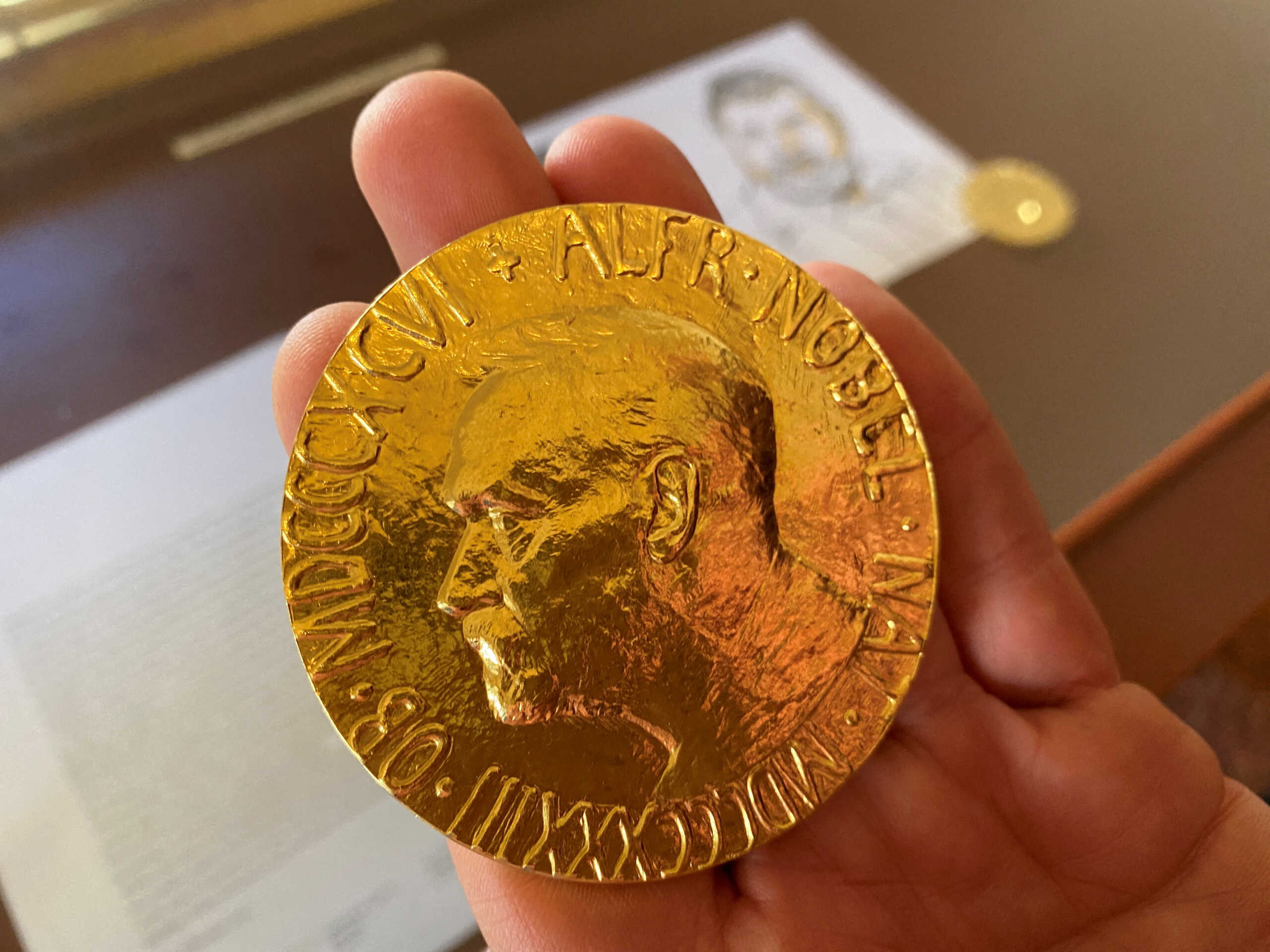 FILE PHOTO: Nobel Prize medal replica is on display inside the Norwegian Nobel Institute in Oslo, Norway September 19, 2022. REUTERS