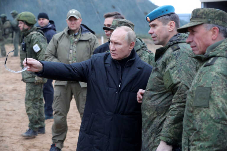 Ο Πούτιν προαναγγέλλει ενίσχυση του ρωσικού πυρηνικού οπλοστασίου και μαζική παραγωγή υπερηχητικών πυραύλων