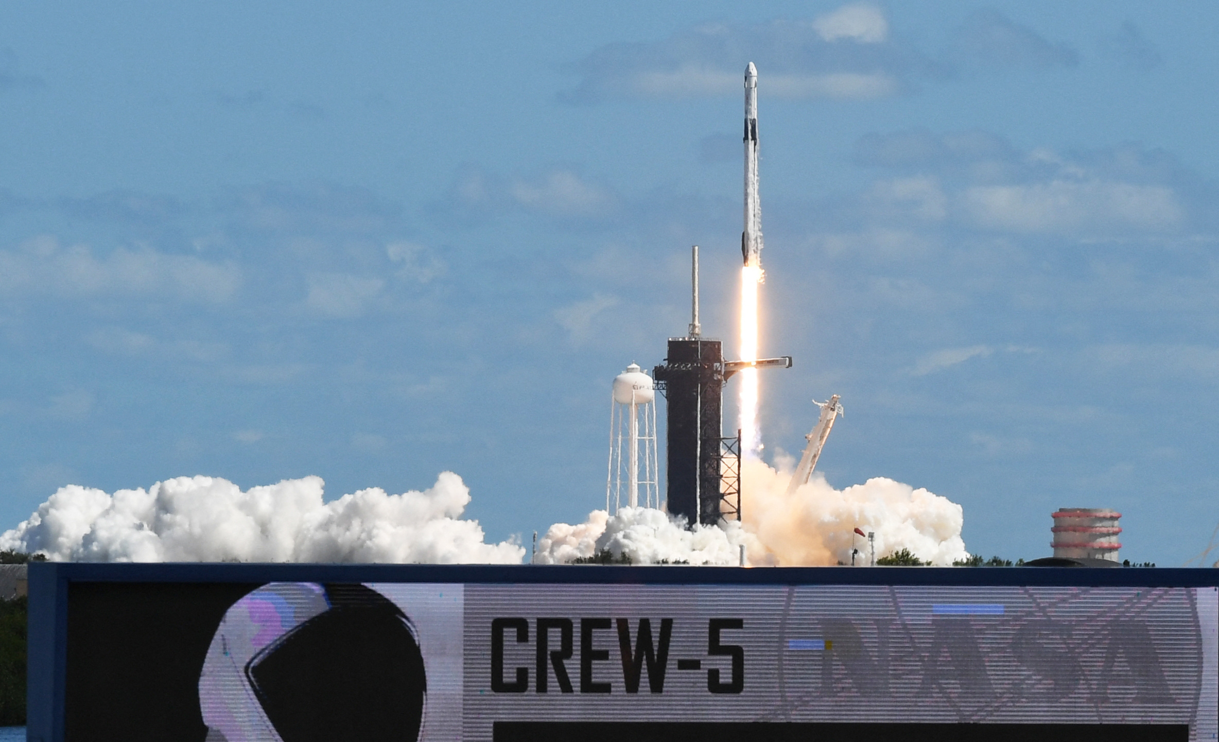 Hellas Sat: Δύο φοιτητές στην εκτόξευση του Falcon 9 της SpaceX – Πώς θα δηλώσετε συμμετοχή