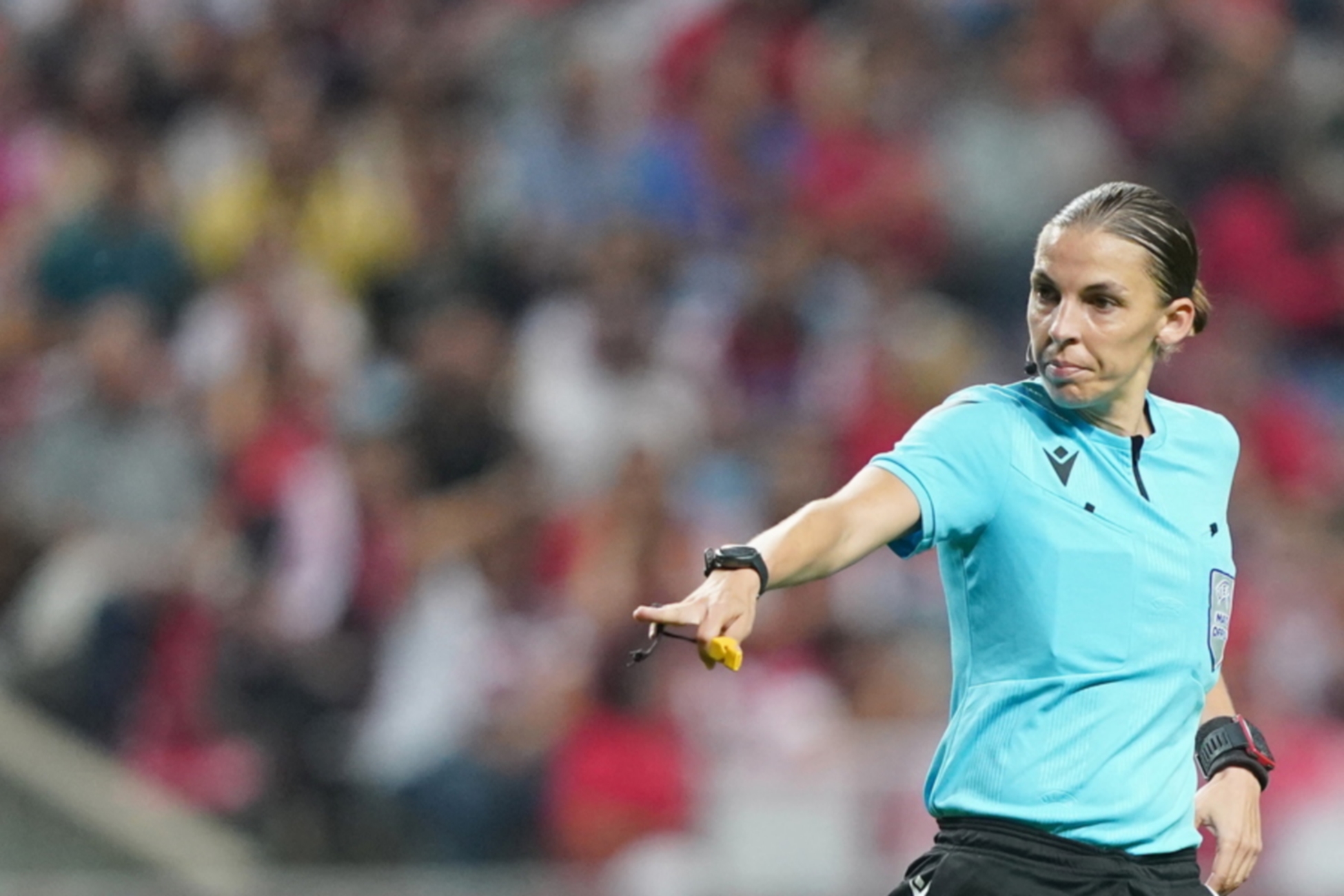 epa10228001 French referee Stephanie Frappart reacts during the UEFA Europa League group stage match between Sporting de Braga and Union Saint-Gilloise Union held in Braga, Portugal, 06 October 2022.  EPA
