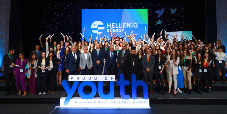 ΗelleniQ Energy: Στηρίζει τη νέα γενιά – Βράβευσε 105 αριστούχους αποφοίτους Λυκείων από το Θριάσιο Πεδίο