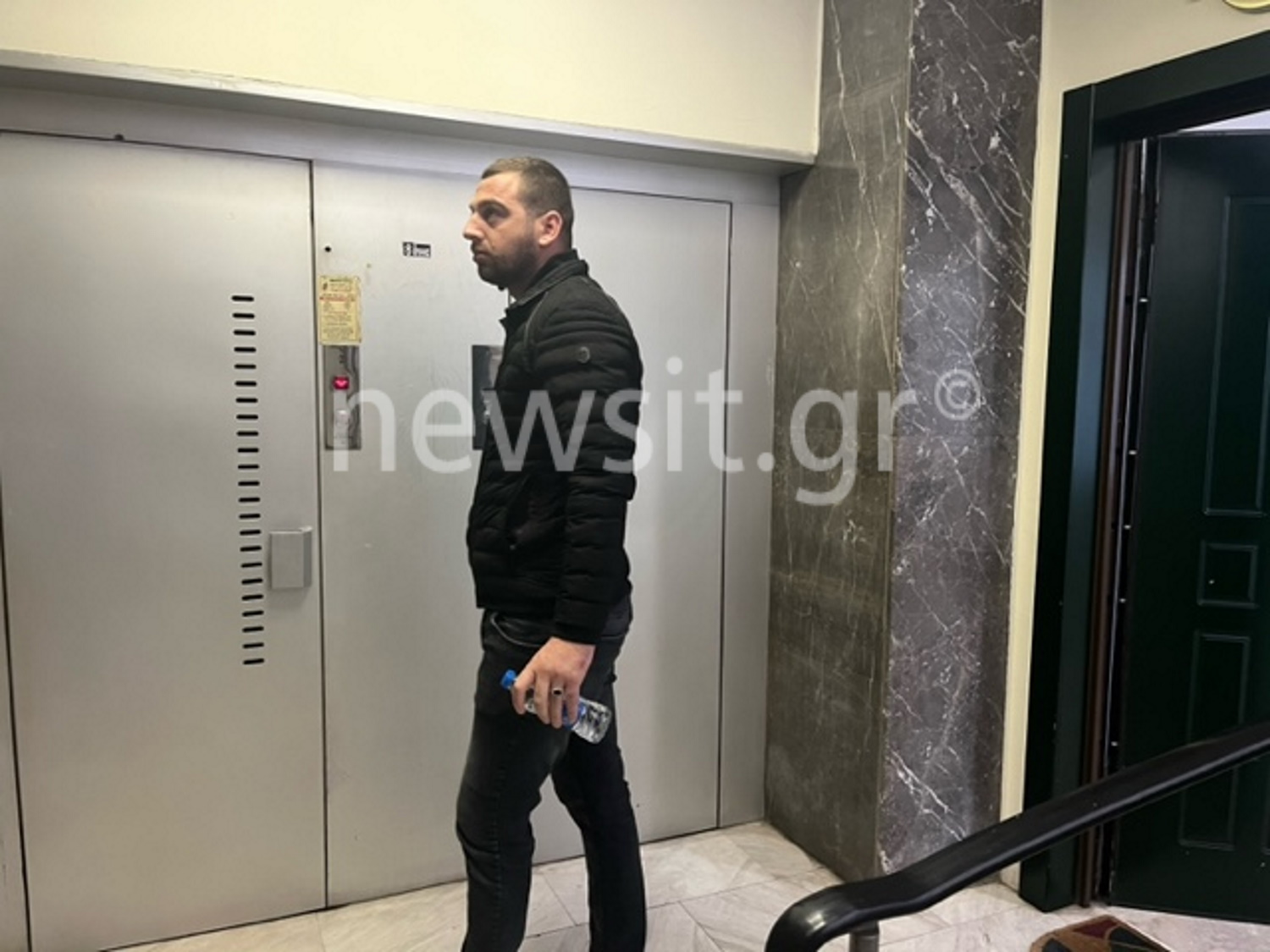 Θεσσαλονίκη: Στο κόκκινο η αγωνία για την 21χρονη – Θέλει να δει τους γονείς της, ο οδηγός που την εγκατέλειψε