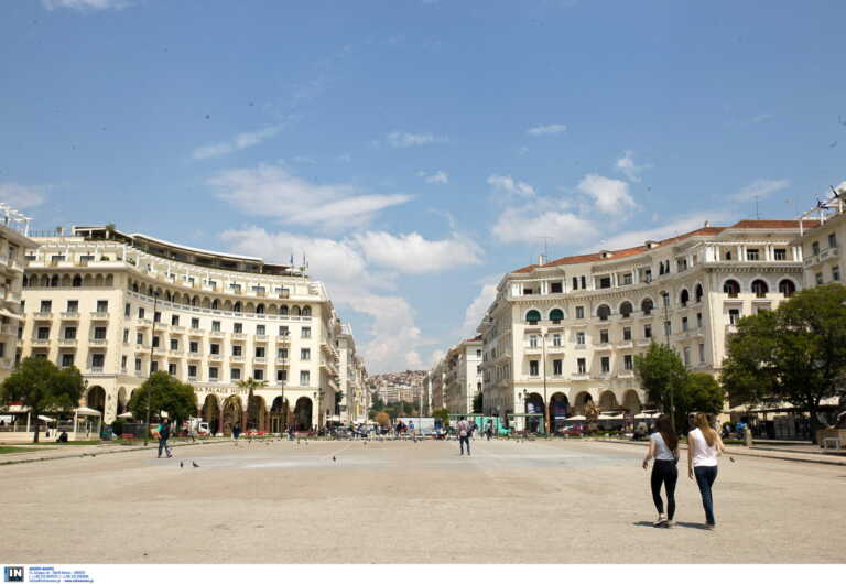 Θεσσαλονίκη: Κάθειρξη 6 ετών για βιασμό ανήλικης – Βρέθηκε γυμνή στην πλατεία Αριστοτέλους
