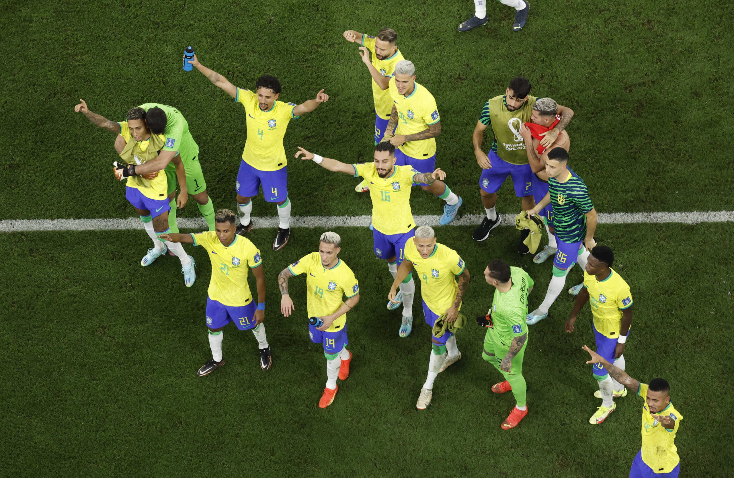 Soccer Football - FIFA World Cup Qatar 2022 - Group G - Brazil v Switzerland - Stadium 974, Doha, Qatar - November 28, 2022 Brazil players celebrates after the match REUTERS