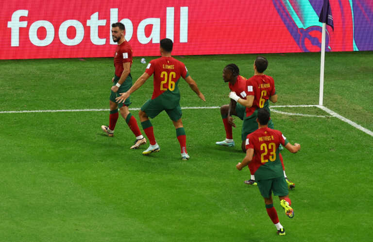 Πορτογαλία – Ουρουγουάη 2-0: Ο Μπρούνο Φερνάντες έστειλε τους Ίβηρες στους «16» του Μουντιάλ 2022
