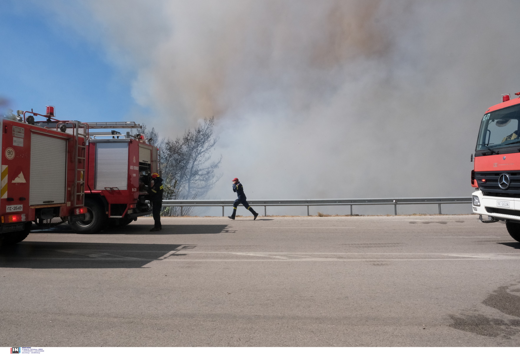 Φωτιά σε όχημα στην Αττική Οδό, στο ύψος της Παιανίας