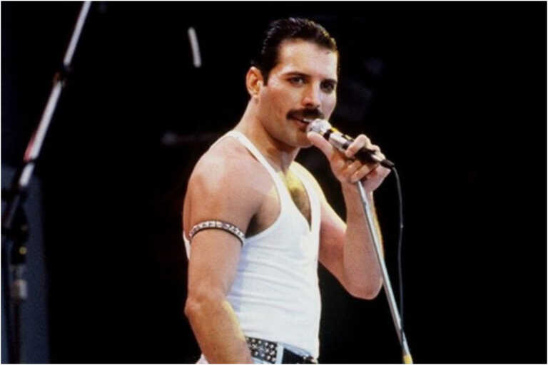 Freddie Mercury: Ένας θρύλος που σε 45 χρόνια πρόλαβε να τα ζήσει όλα