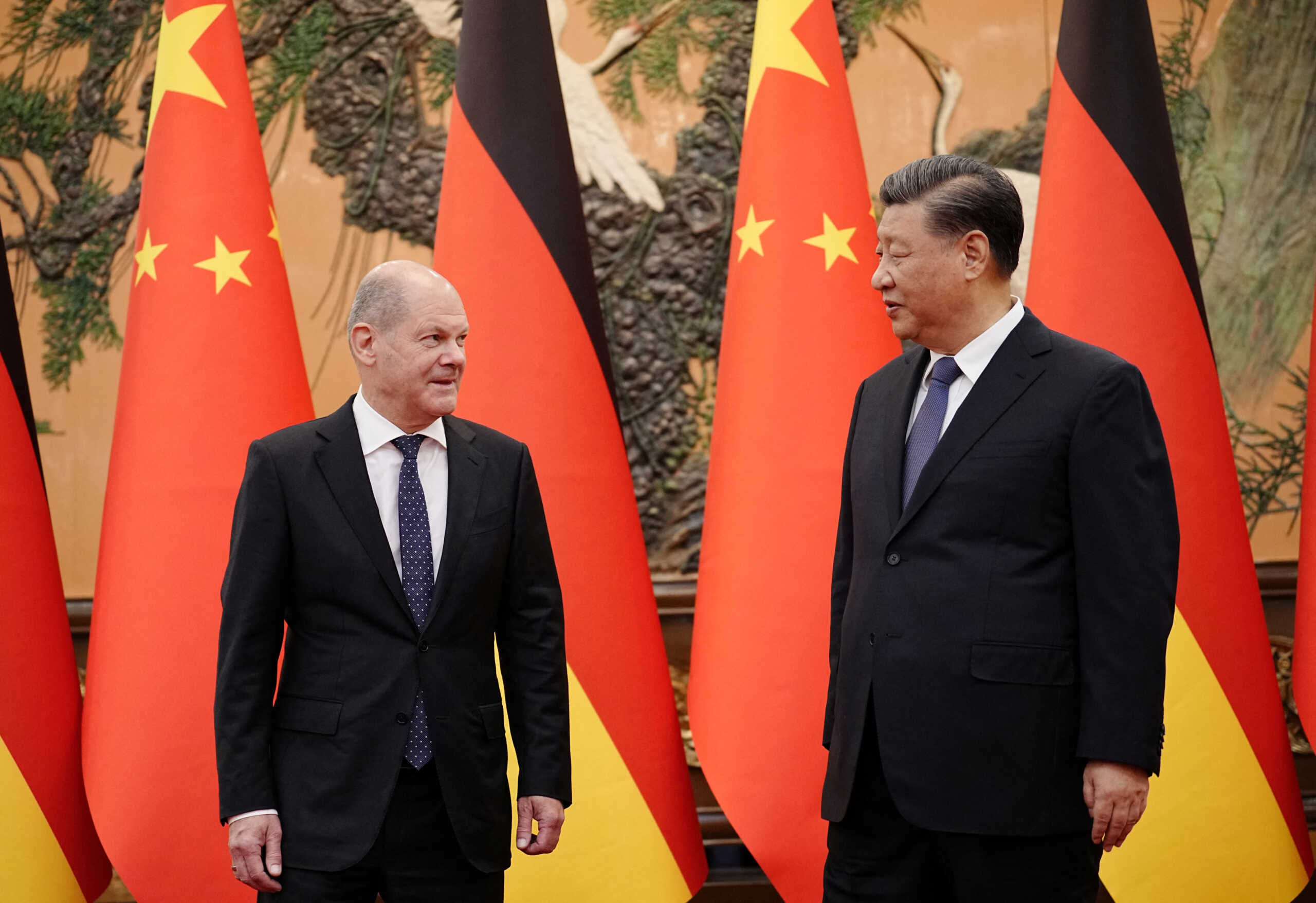 Σι Τζινπίνγκ και Όλαφ Σολτς συναντήθηκαν στο Πεκίνο – Στο επίκεντρο οι οικονομικές σχέσεις Κίνας και Γερμανίας