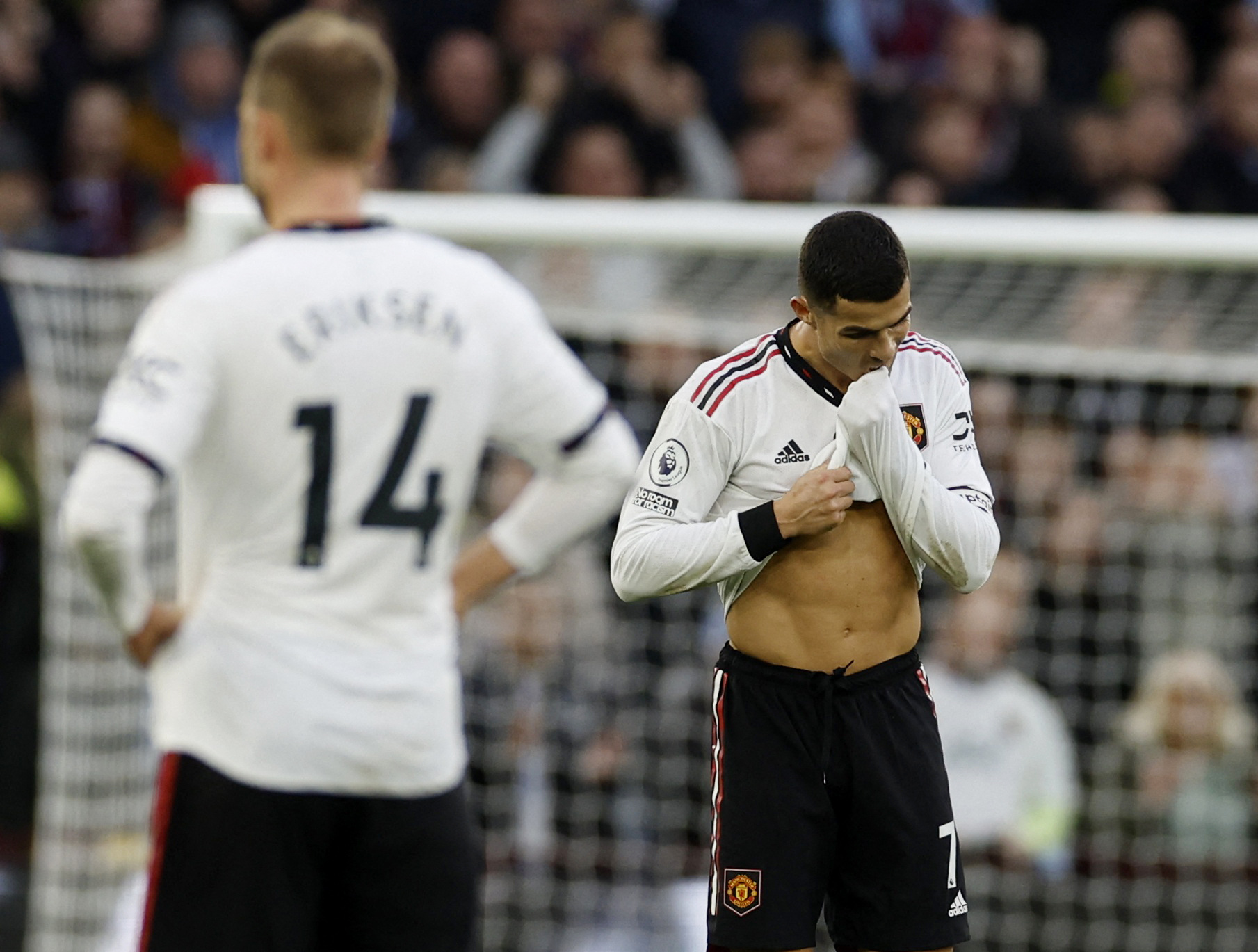 Soccer Football - Premier League - Aston Villa v Manchester United - Villa Park, Birmingham, Britain - November 6, 2022 Manchester United's Cristiano Ronaldo reacts Action Images via Reuters