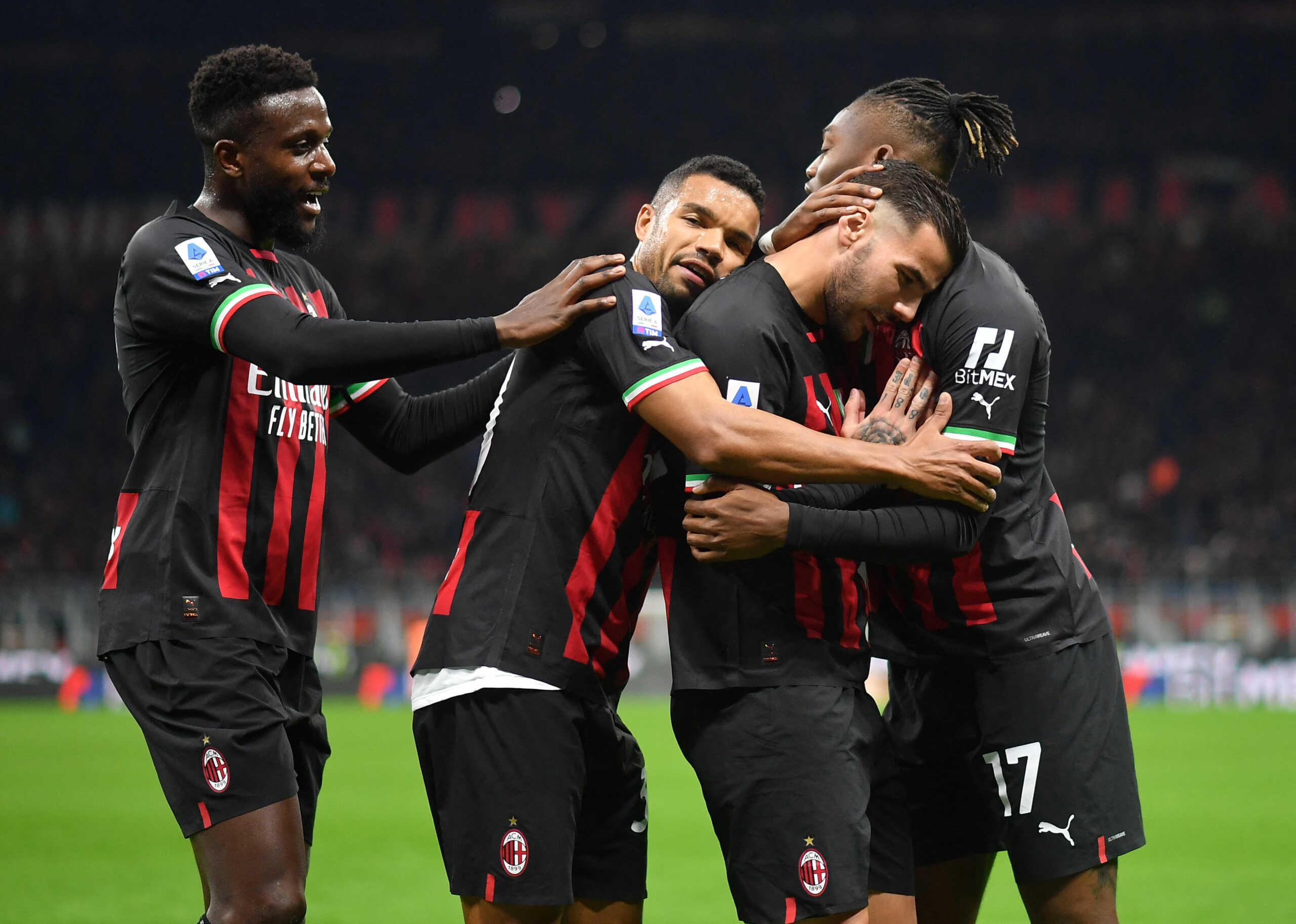 Soccer Football - Serie A - AC Milan v Spezia - San Siro, Milan, Italy - November 5, 2022 AC Milan's Theo Hernandez celebrates scoring their first goal with Divock Origi, Junior Messias and Rafael Leao REUTERS