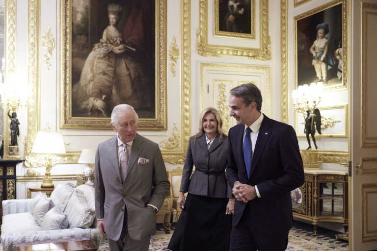 Βρετανικά ΜΜΕ: Βασιλιάς Κάρολος και Κυριάκος Μητσοτάκης συζήτησαν σχέδιο 14 εκατομμυρίων ευρώ για το Τατόι