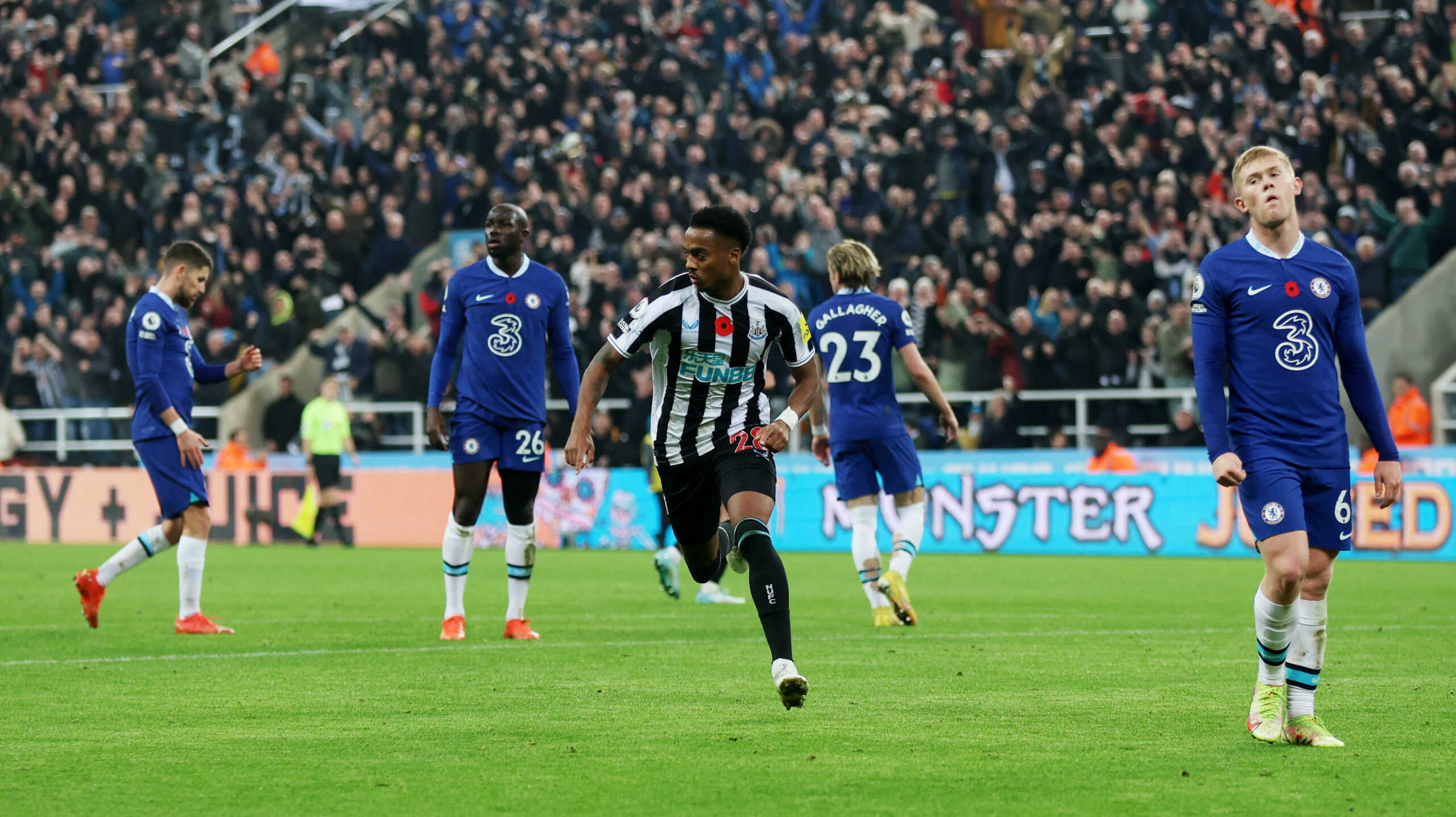 Soccer Football - Premier League - Newcastle United v Chelsea - St James' Park, Newcastle, Britain - November 12, 2022 Newcastle United's Joe Willock celebrates scoring their first goal Action Images via Reuters