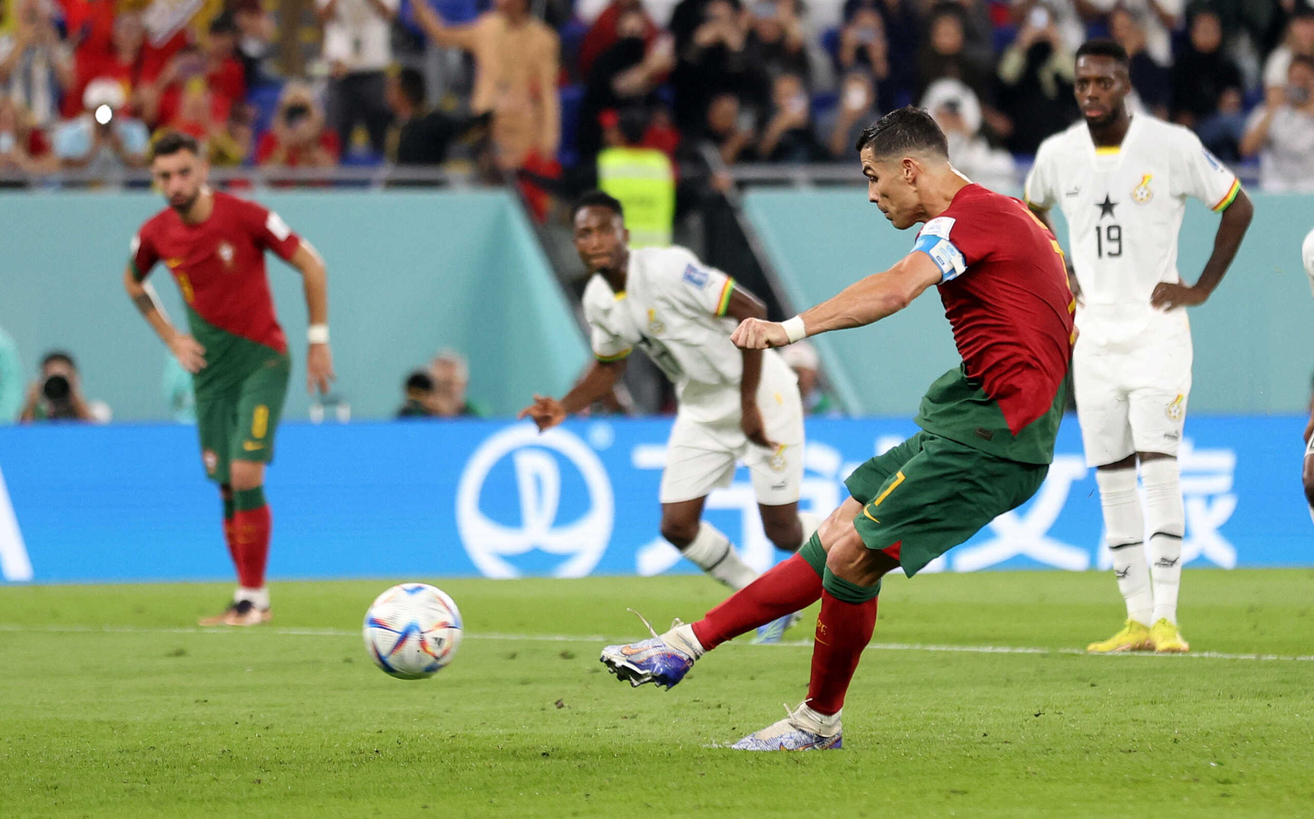 Soccer Football - FIFA World Cup Qatar 2022 - Group H - Portugal v Ghana - Stadium 974, Doha, Qatar - November 24, 2022  Portugal's Cristiano Ronaldo scores their first goal from the penalty spot REUTERS